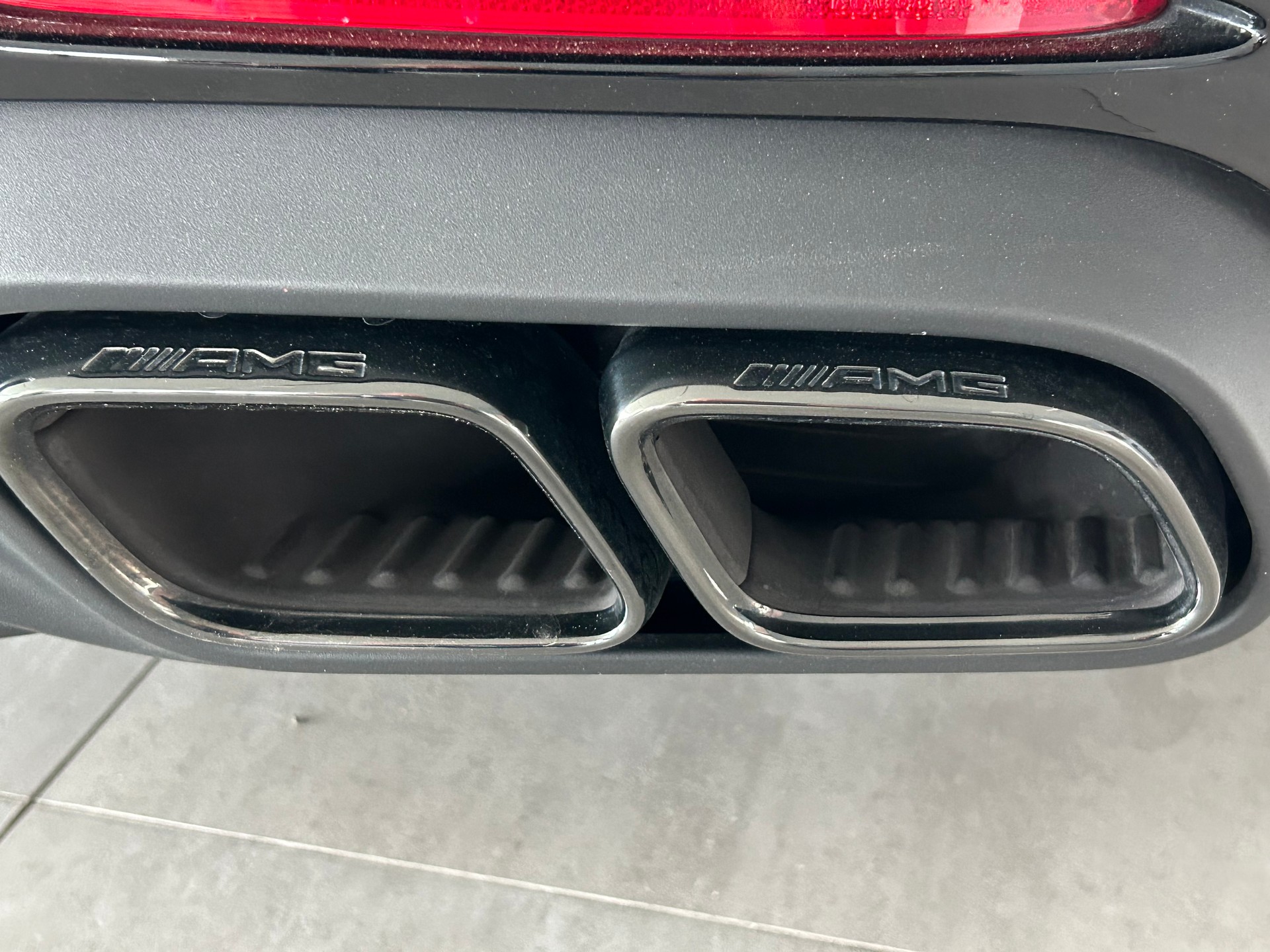 MERCEDES-BENZ AMG GT C Roadster Speedshift DCT " Top Zustand "-image-9