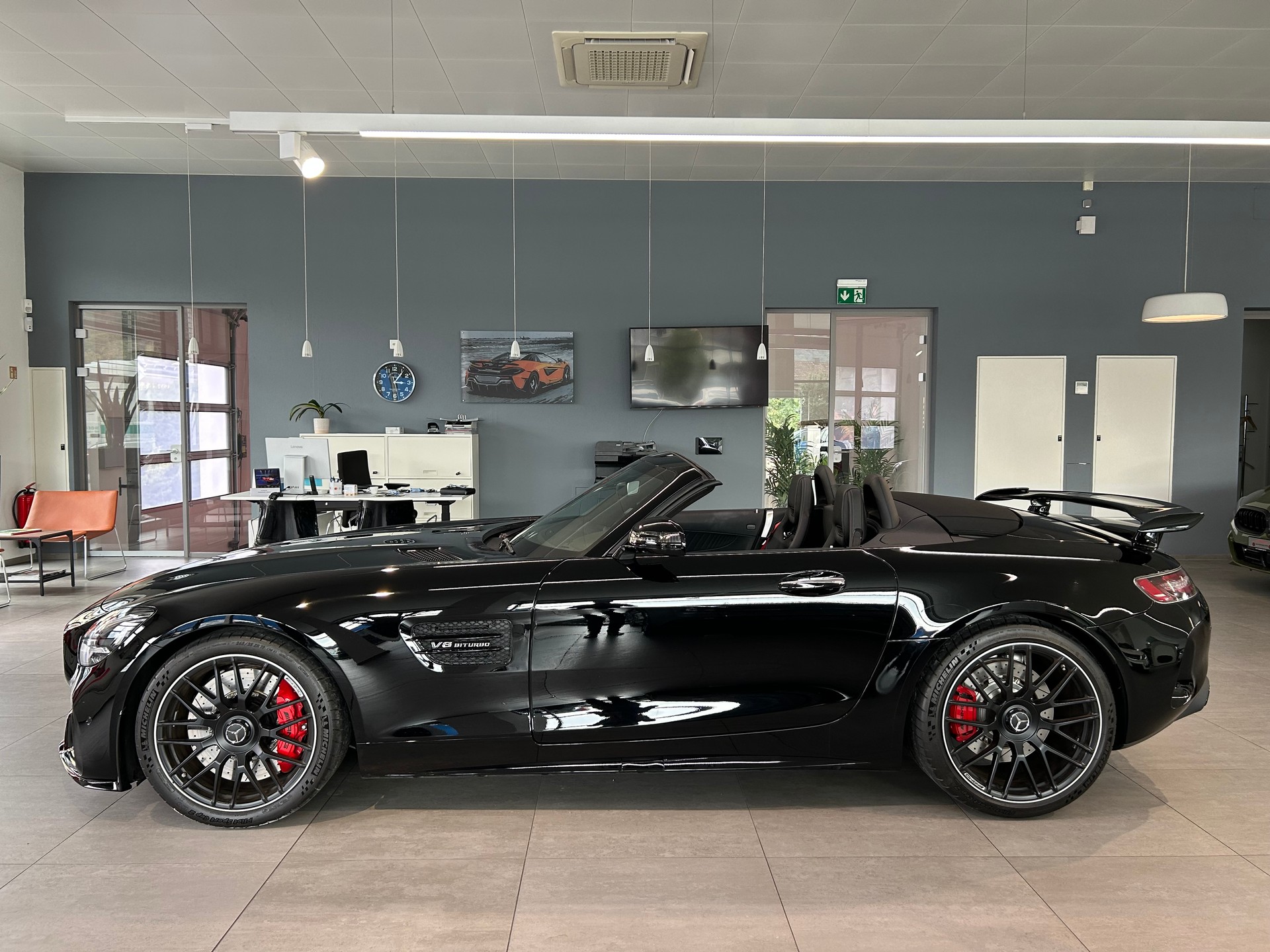 MERCEDES-BENZ AMG GT C Roadster Speedshift DCT " Top Zustand "-image-4