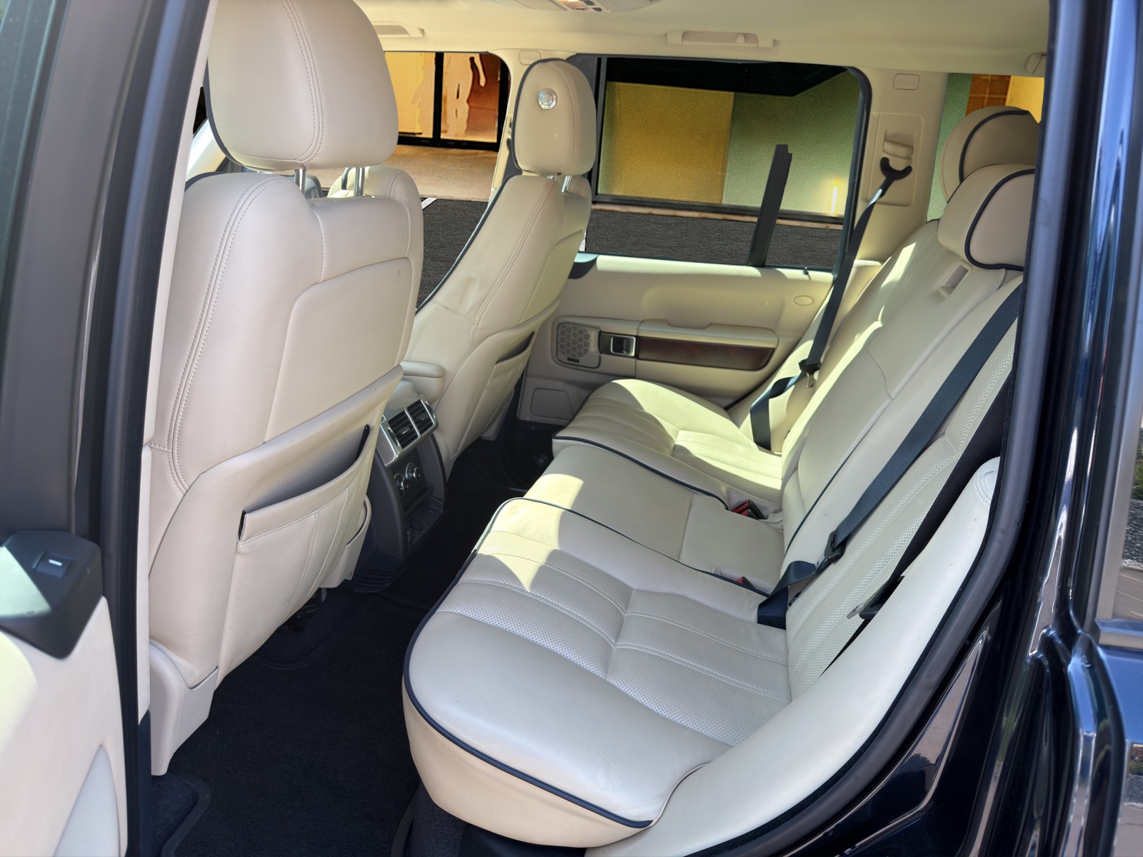 LAND ROVER Range Rover 3.6 TDV8 HSE-image-14
