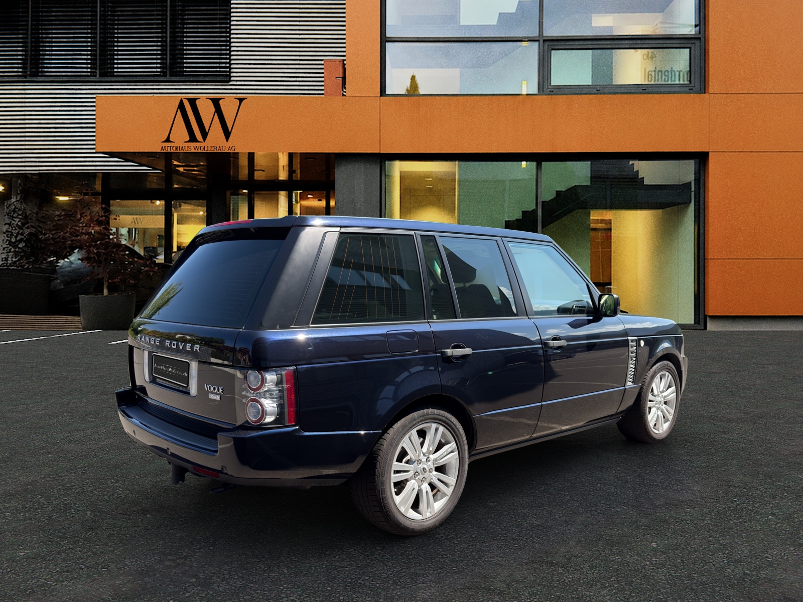 LAND ROVER Range Rover 3.6 TDV8 HSE-image-9
