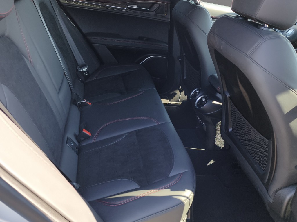 ALFA ROMEO Stelvio 2.9 V6 Biturbo Q4 Quadrifoglio-image-11
