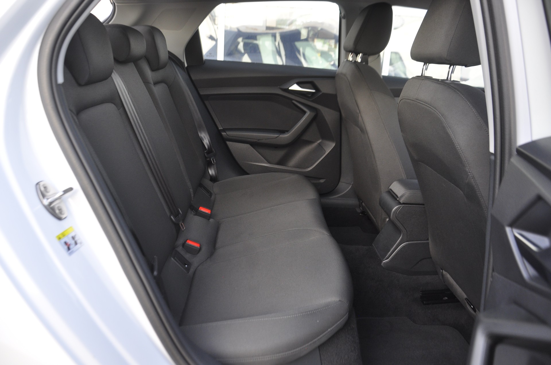 AUDI A1 Sportback 30 TFSI S-tronic-image-6