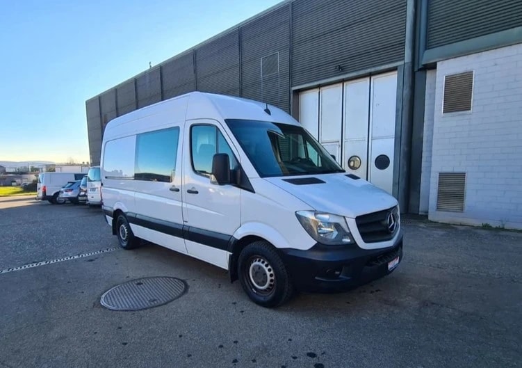 MERCEDES-BENZ Sprinter 316 CDI Standard ** Hochdach ** 3-Plätzer ** Werkstatt-Einrichtung ** Anh-Kupplung 3500.kg **-image-0