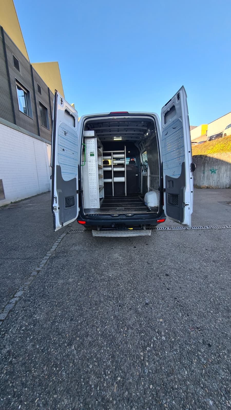 MERCEDES-BENZ Sprinter 316 CDI Standard ** Hochdach ** 3-Plätzer ** Werkstatt-Einrichtung ** Anh-Kupplung 3500.kg **-image-7