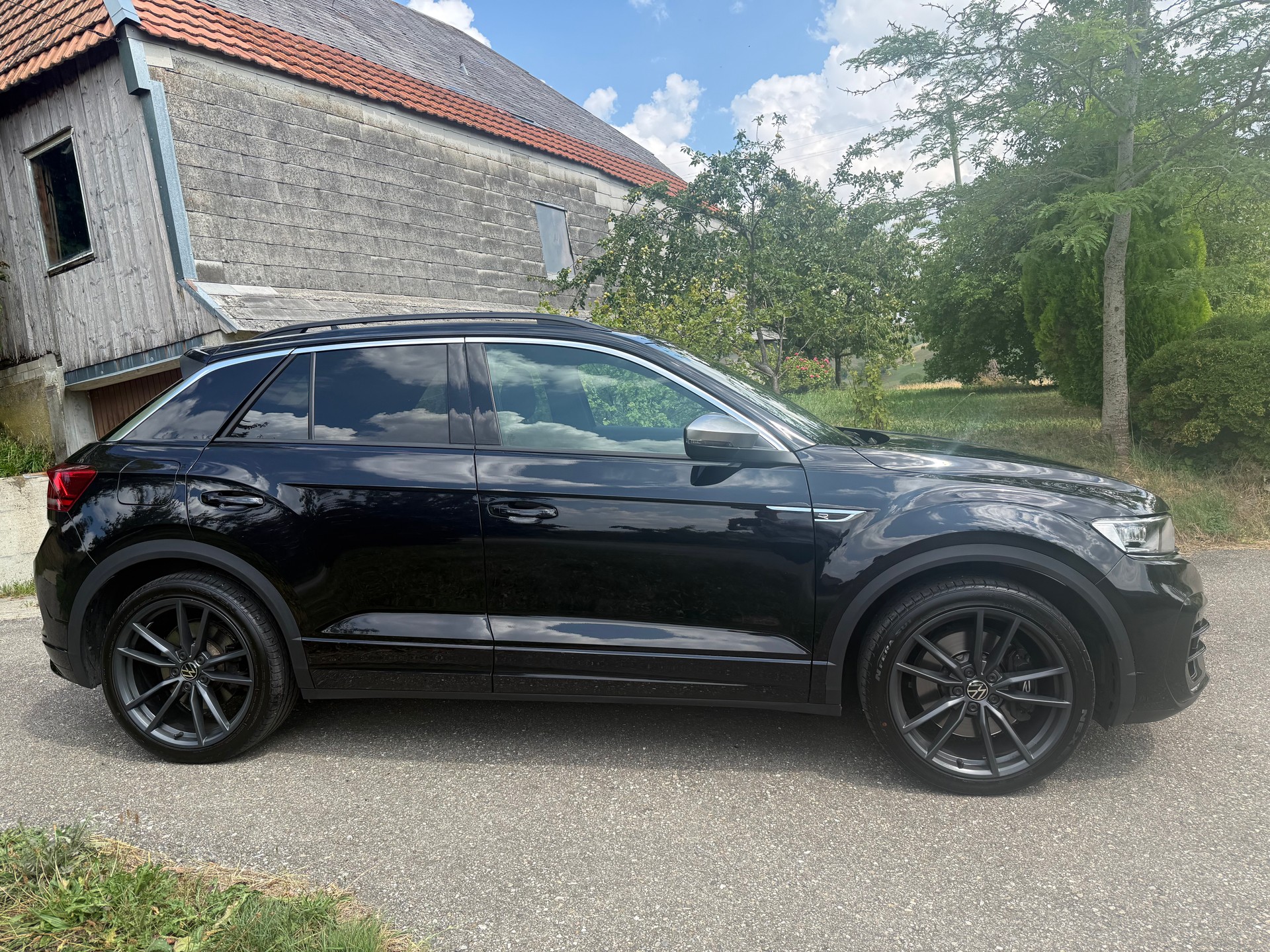 VW 2.0 TSI R DSG 4motion-image-0
