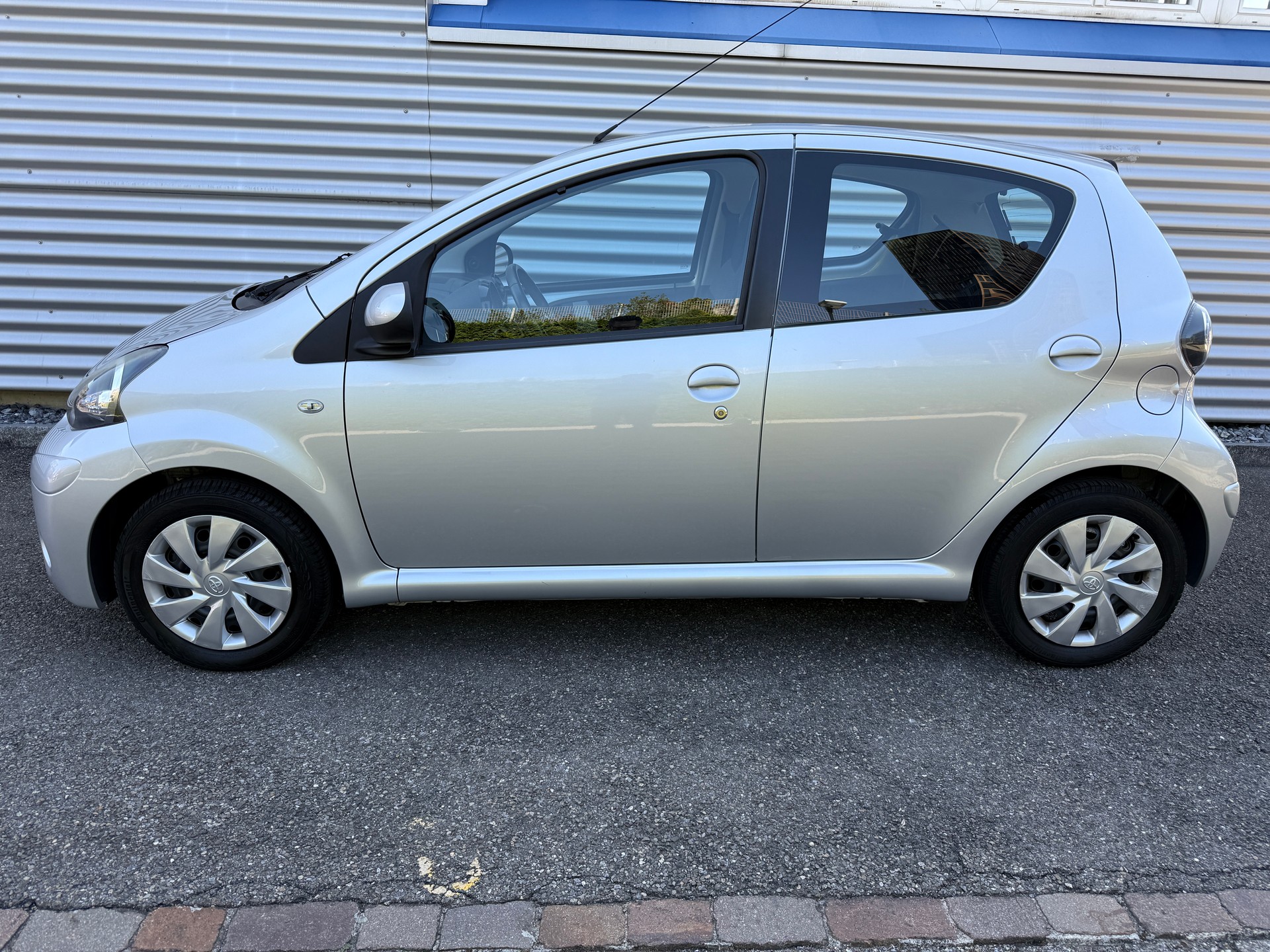 TOYOTA Aygo 1.0 VVT-i Luna Multimode-image-2