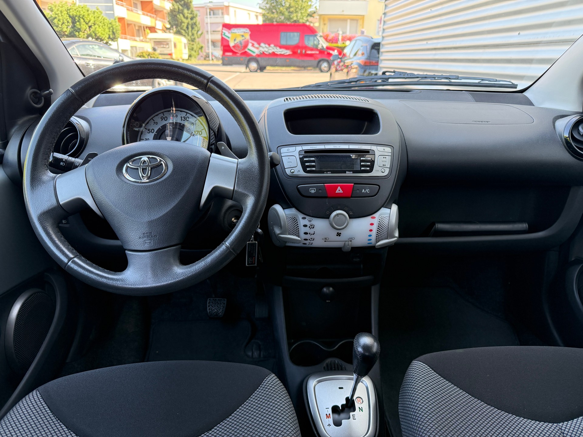 TOYOTA Aygo 1.0 VVT-i Luna Multimode-image-5