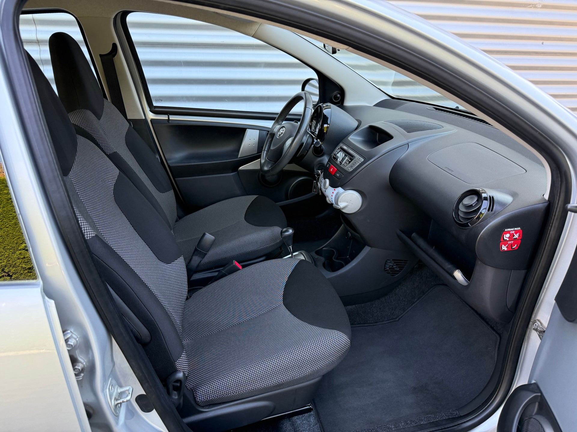 TOYOTA Aygo 1.0 VVT-i Luna Multimode-image-6