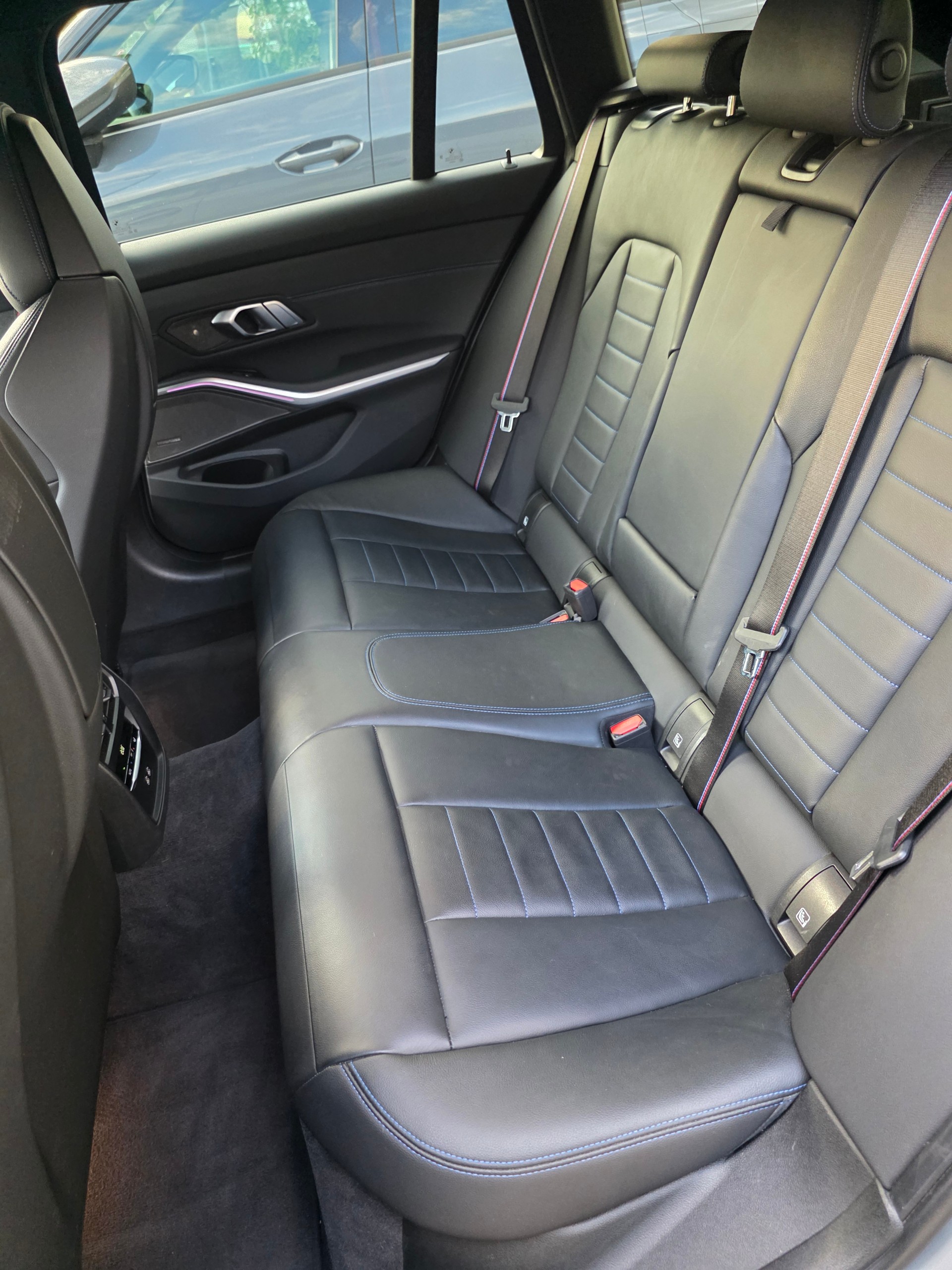 BMW M340i xDrive M Sport Pro-image-8