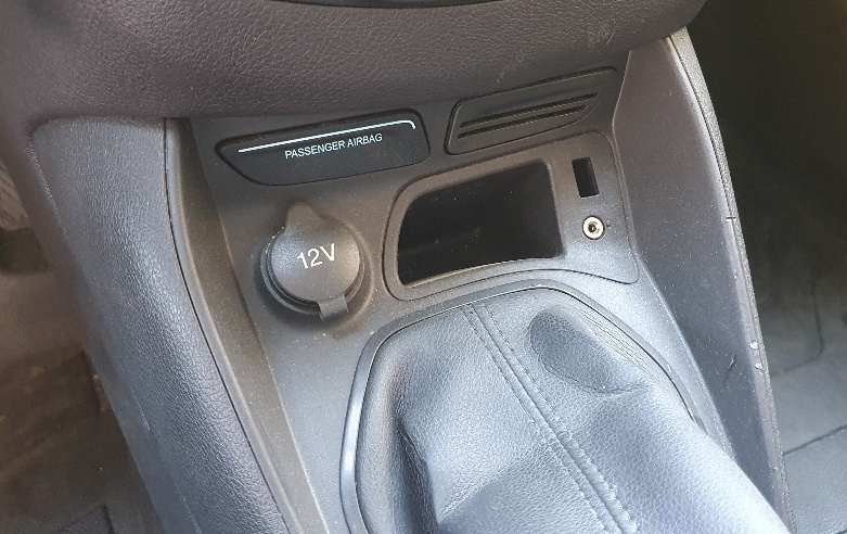 FORD Transit Courier Van 1.0 EcoBoost Trend-image-11