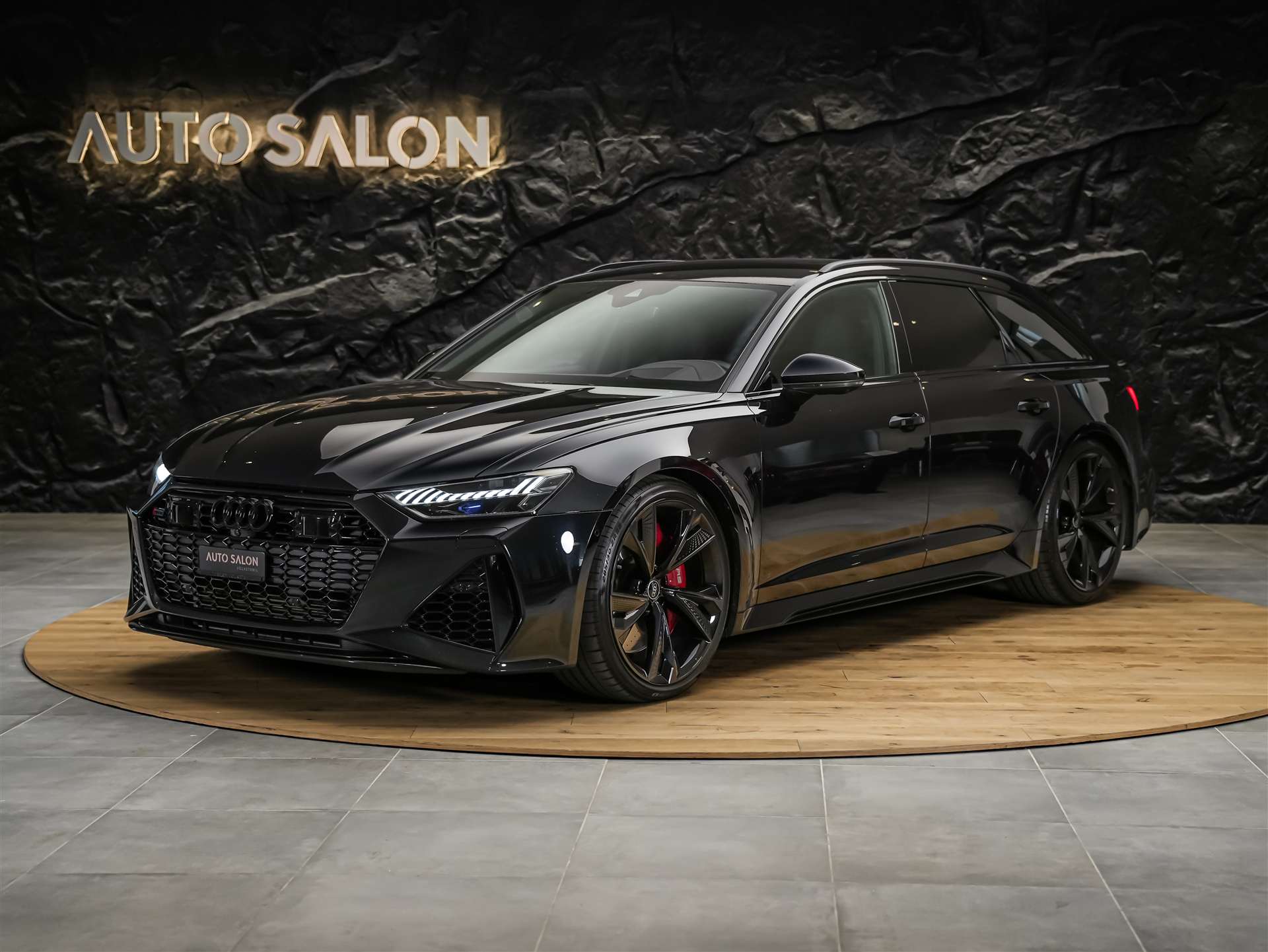 AUDI RS6 Avant 4.0 TFSI V8 quattro *Akrapovic*Allradlenkung*Standheizung*Sitzlüftung*
