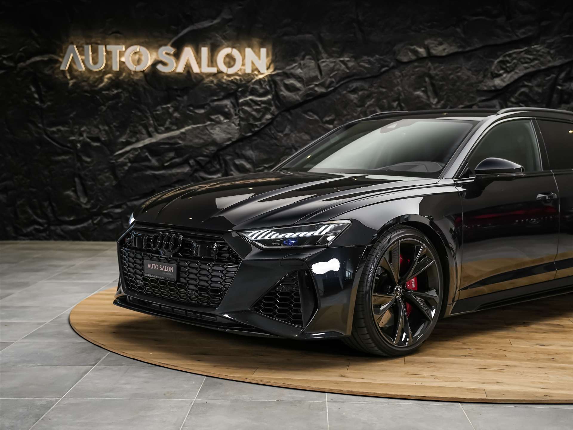 AUDI RS6 Avant 4.0 TFSI V8 quattro *Akrapovic*Allradlenkung*Standheizung*Sitzlüftung*-image-15