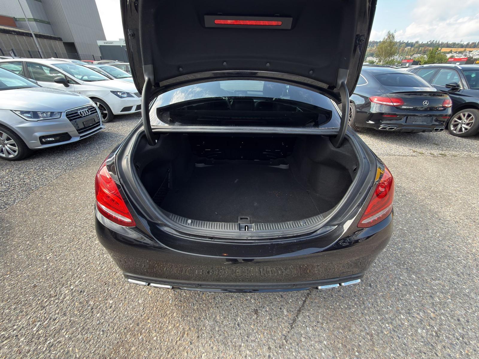 MERCEDES-BENZ C 63 AMG-image-17