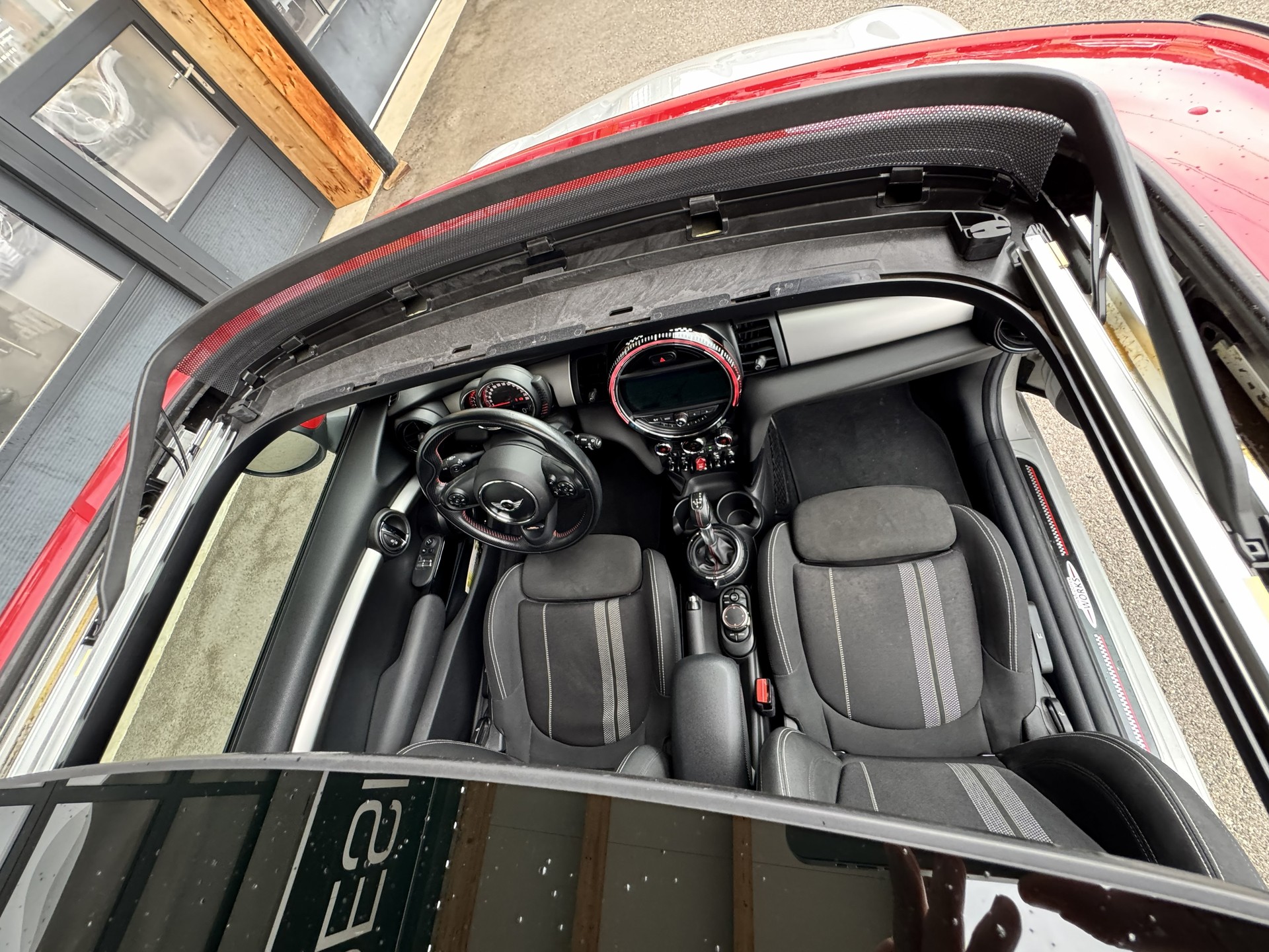 MINI 2.0i John Cooper Works-image-4