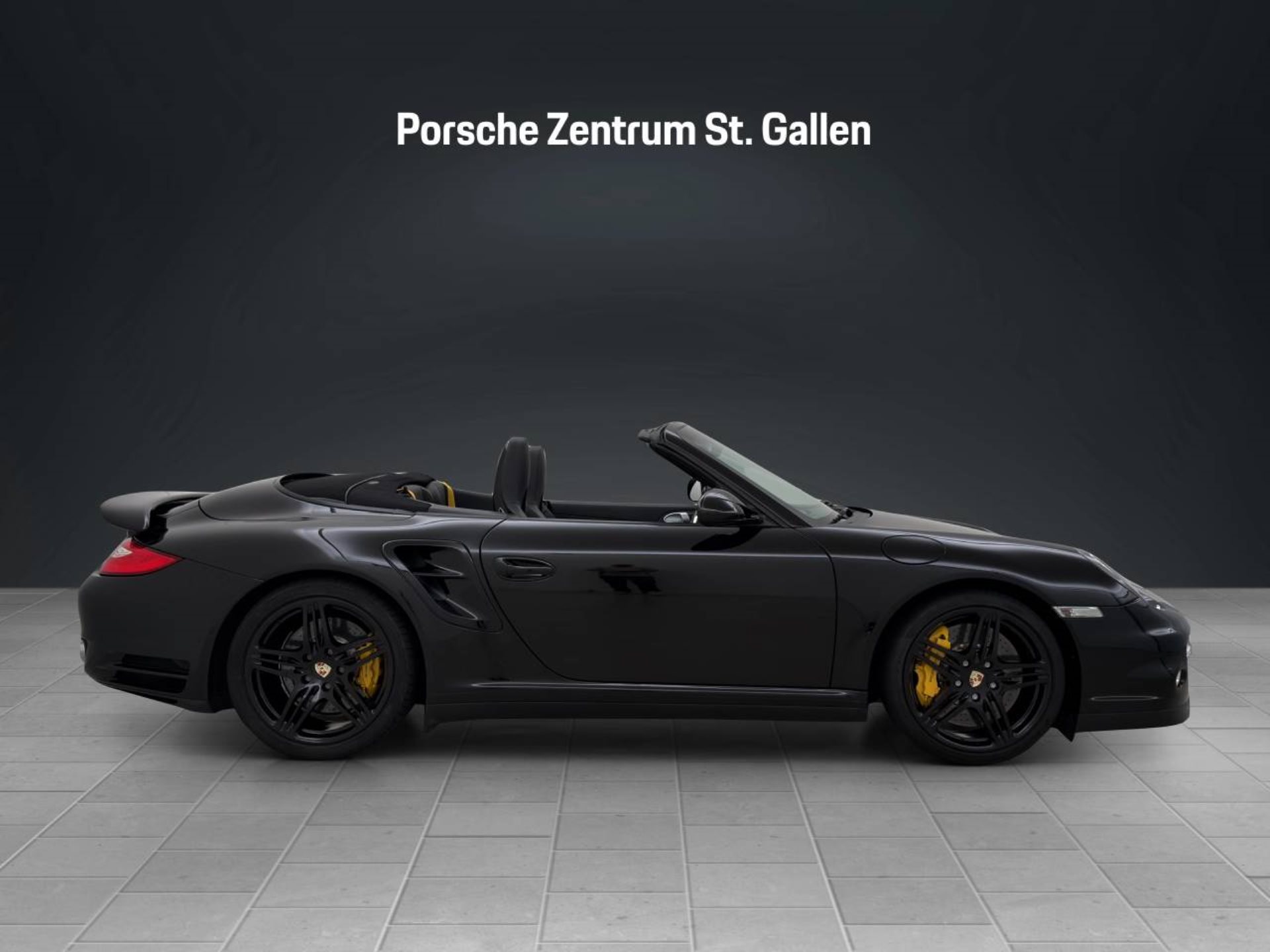 PORSCHE 911 Turbo S Cabriolet-image-6