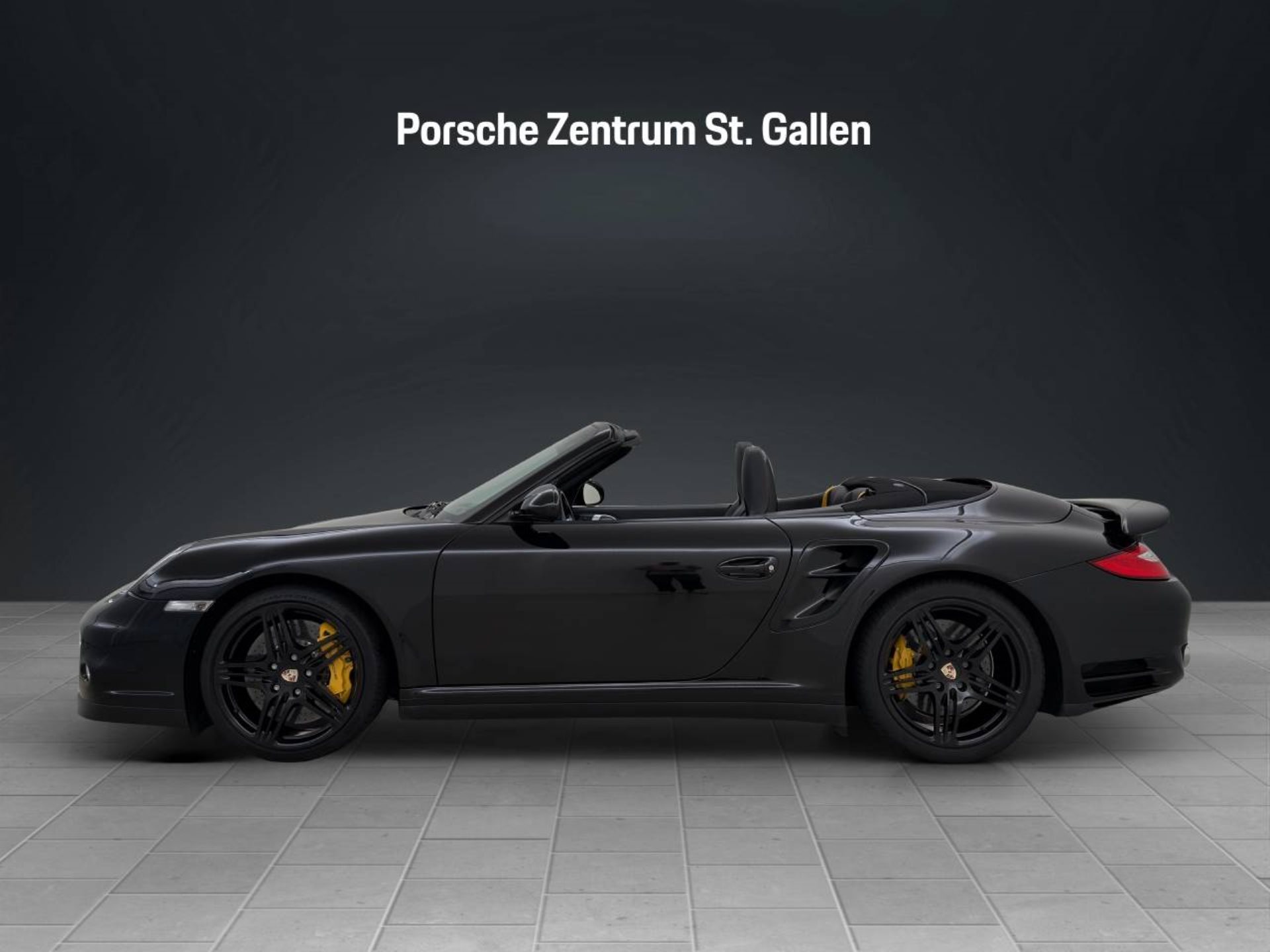 PORSCHE 911 Turbo S Cabriolet-image-1