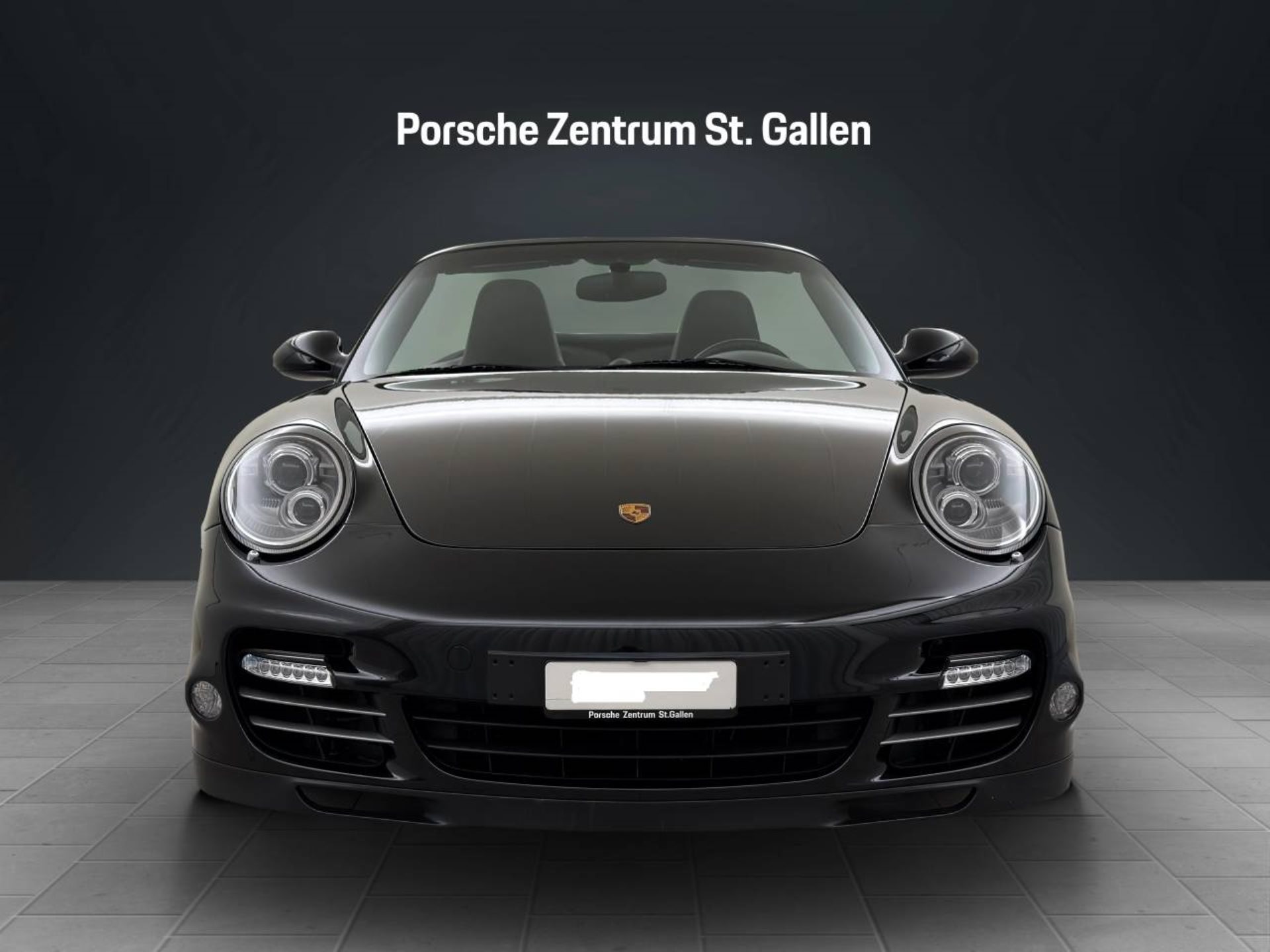 PORSCHE 911 Turbo S Cabriolet-image-8