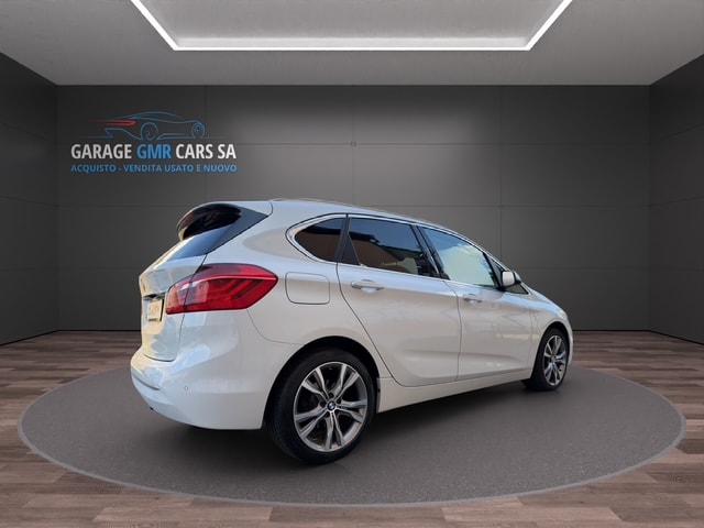 BMW 218d xDrive Active Tourer Steptronic-image-1
