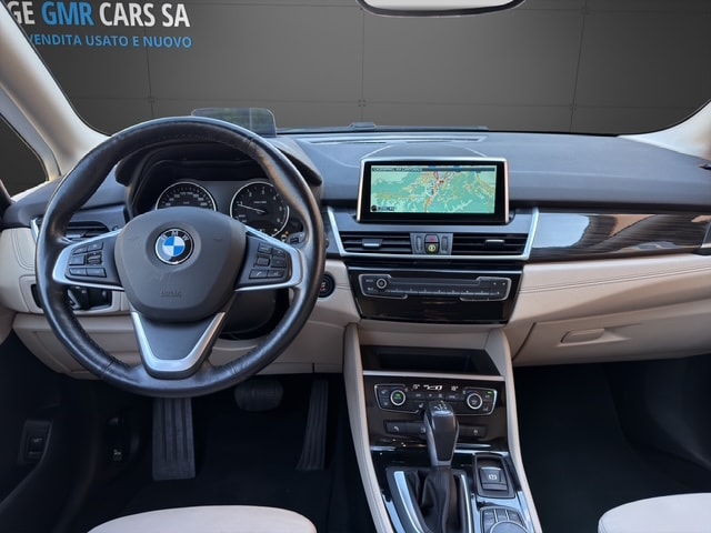 BMW 218d xDrive Active Tourer Steptronic-image-5