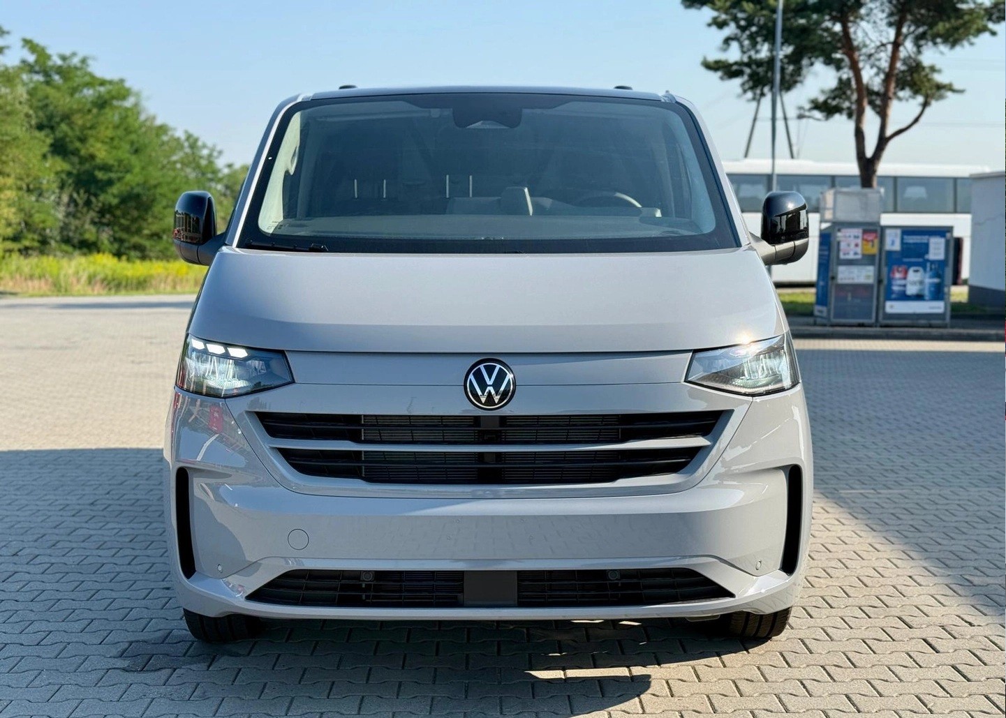VW Transporter 2.0 TDI Pan Americana 4Motion Lang Automat-image-1