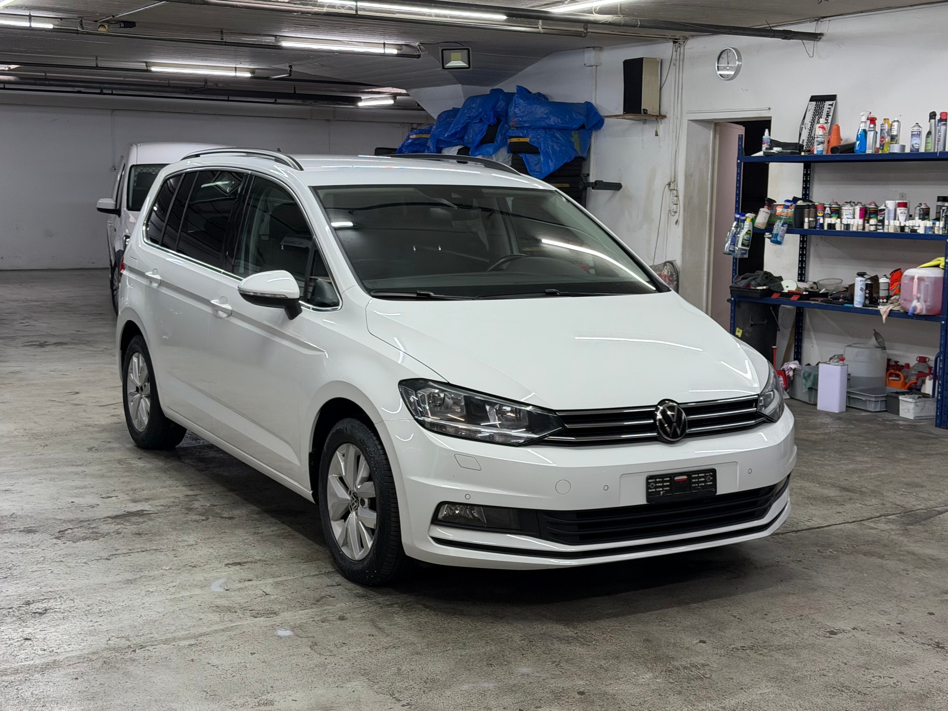 VW Touran 2.0 TDI BlueMotion Technology Comfortline DSG-image-2