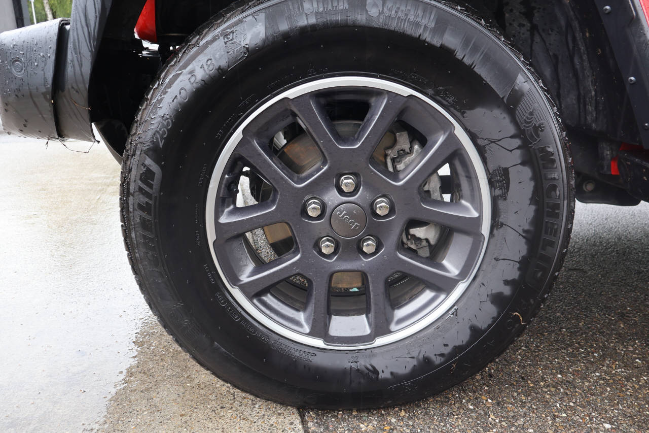 JEEP Gladiator 3.0 D Overland-image-7