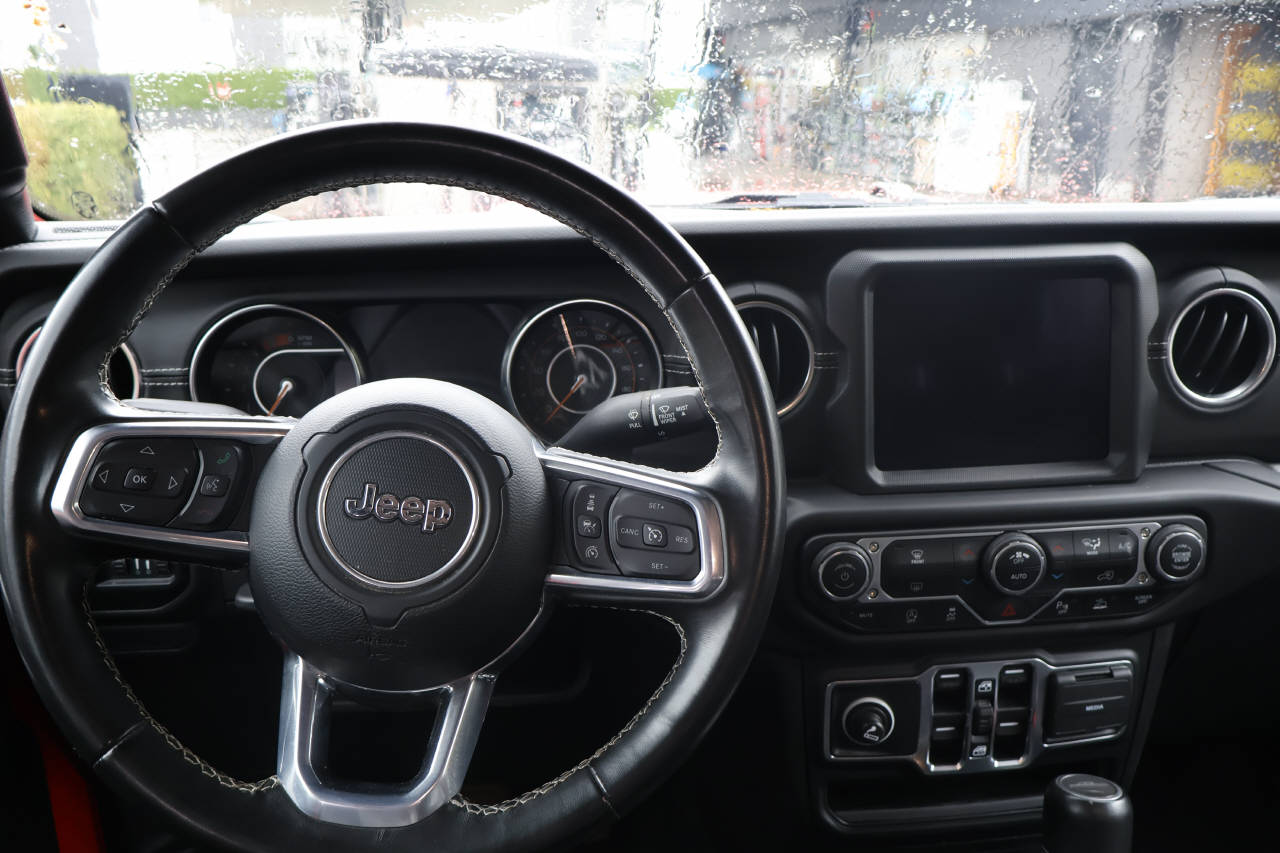 JEEP Gladiator 3.0 D Overland-image-9