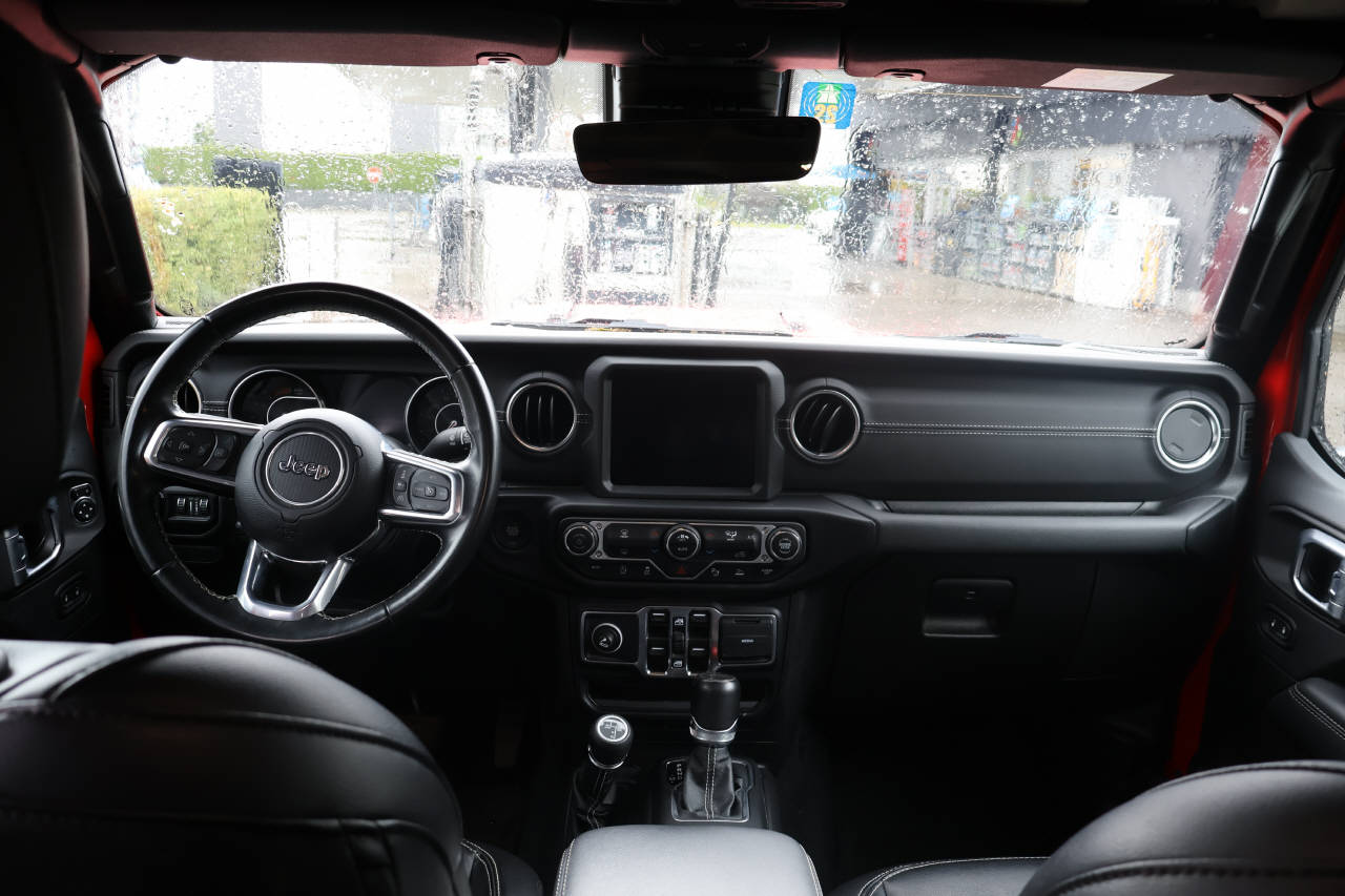JEEP Gladiator 3.0 D Overland-image-8