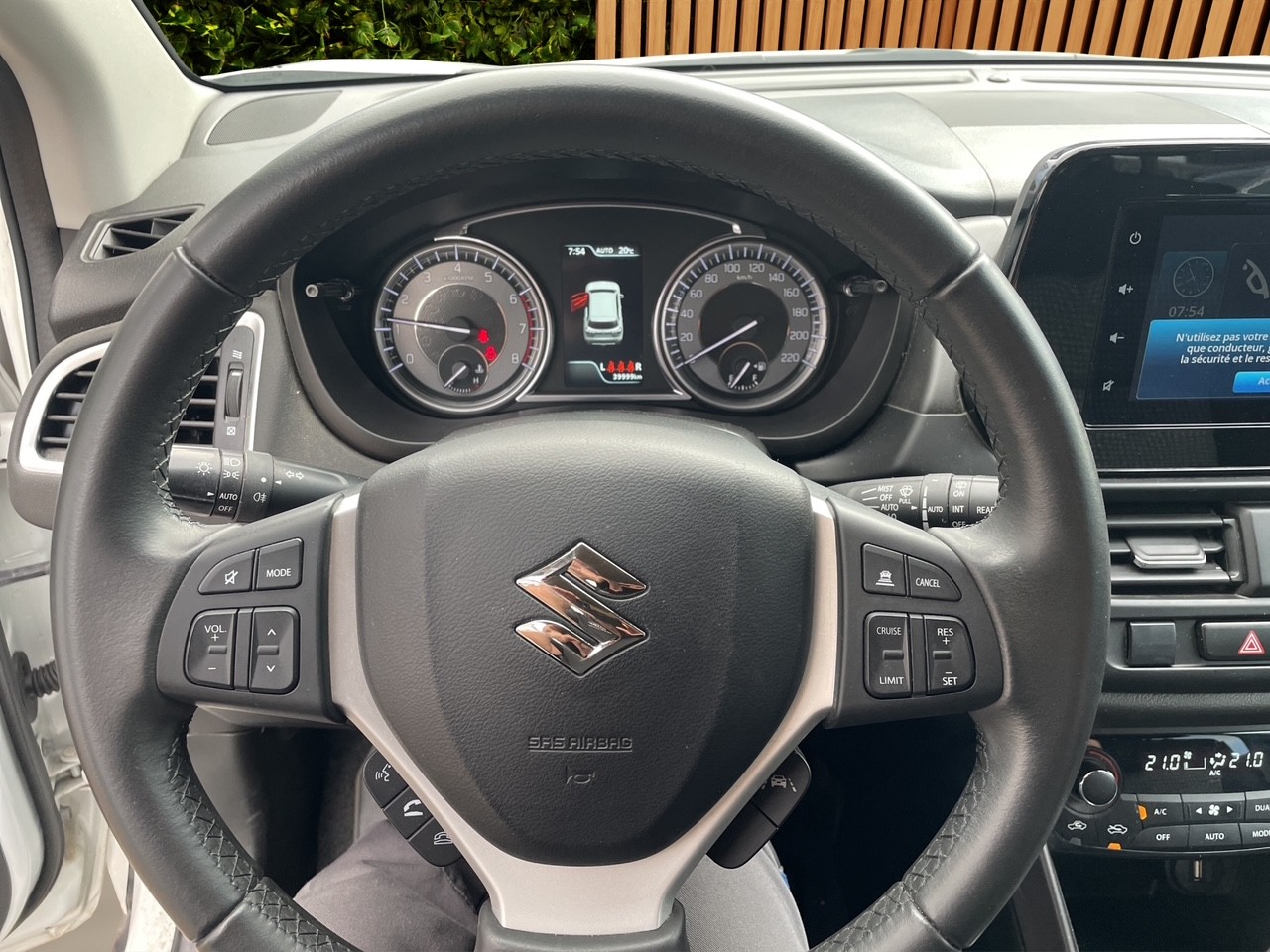 SUZUKI S-Cross 1.4 16V Compact Top MHD 4WD-image-7