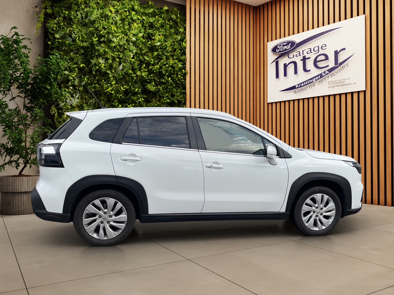 SUZUKI S-Cross 1.4 16V Compact Top MHD 4WD-image-3