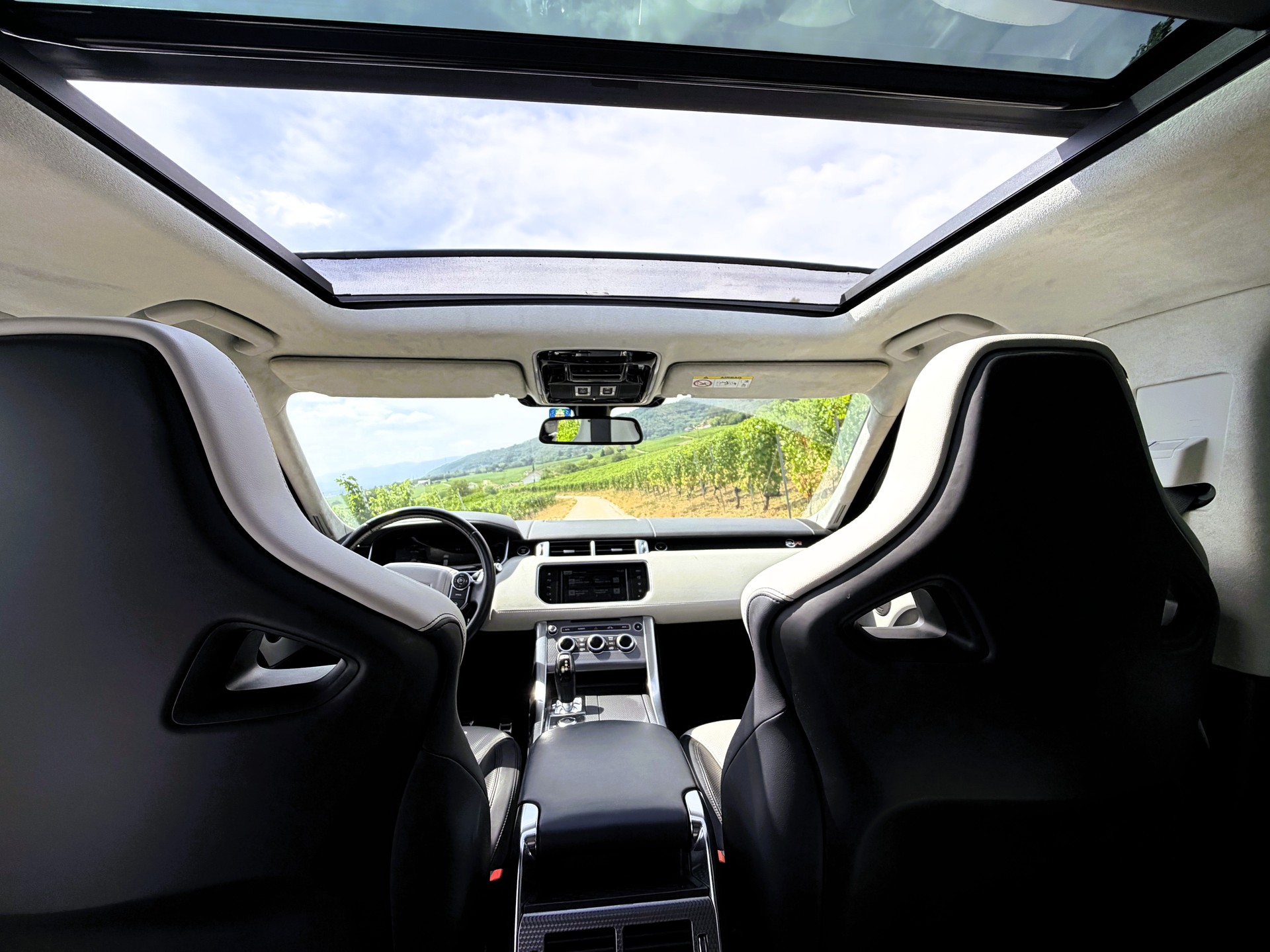 LAND ROVER Range Rover Sport 5.0 V8 SVR-image-14