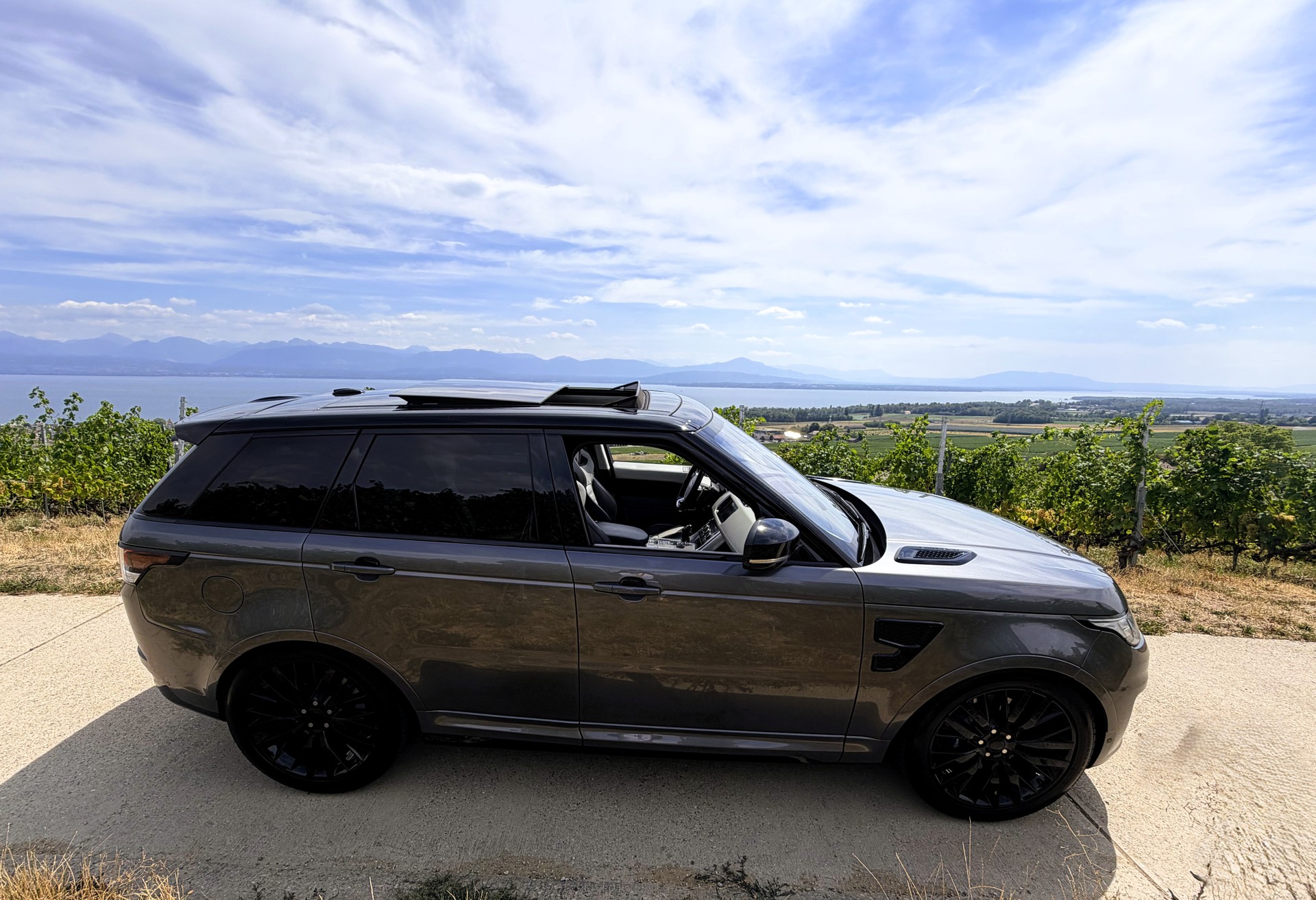 LAND ROVER Range Rover Sport 5.0 V8 SVR-image-6