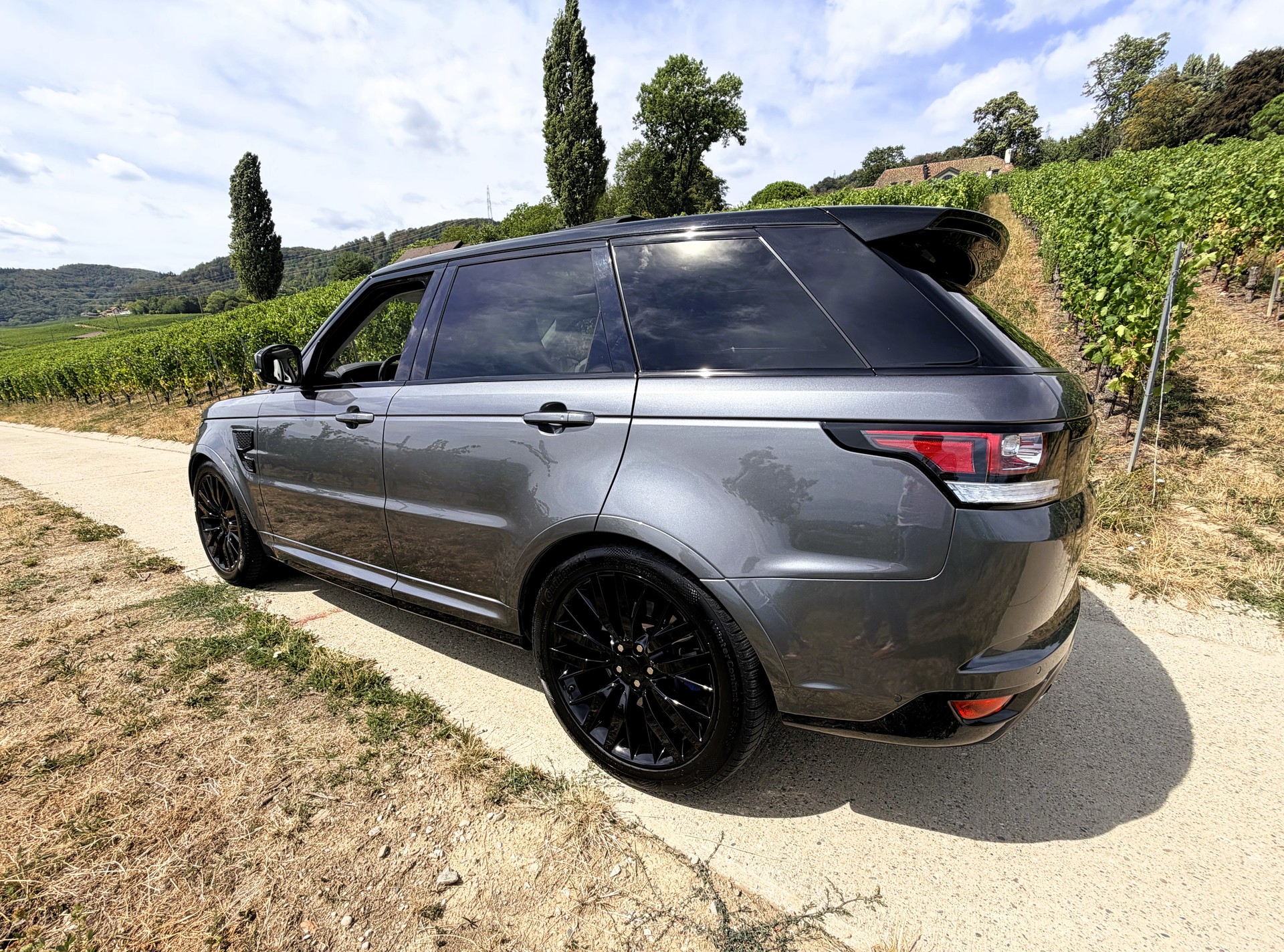 LAND ROVER Range Rover Sport 5.0 V8 SVR-image-11
