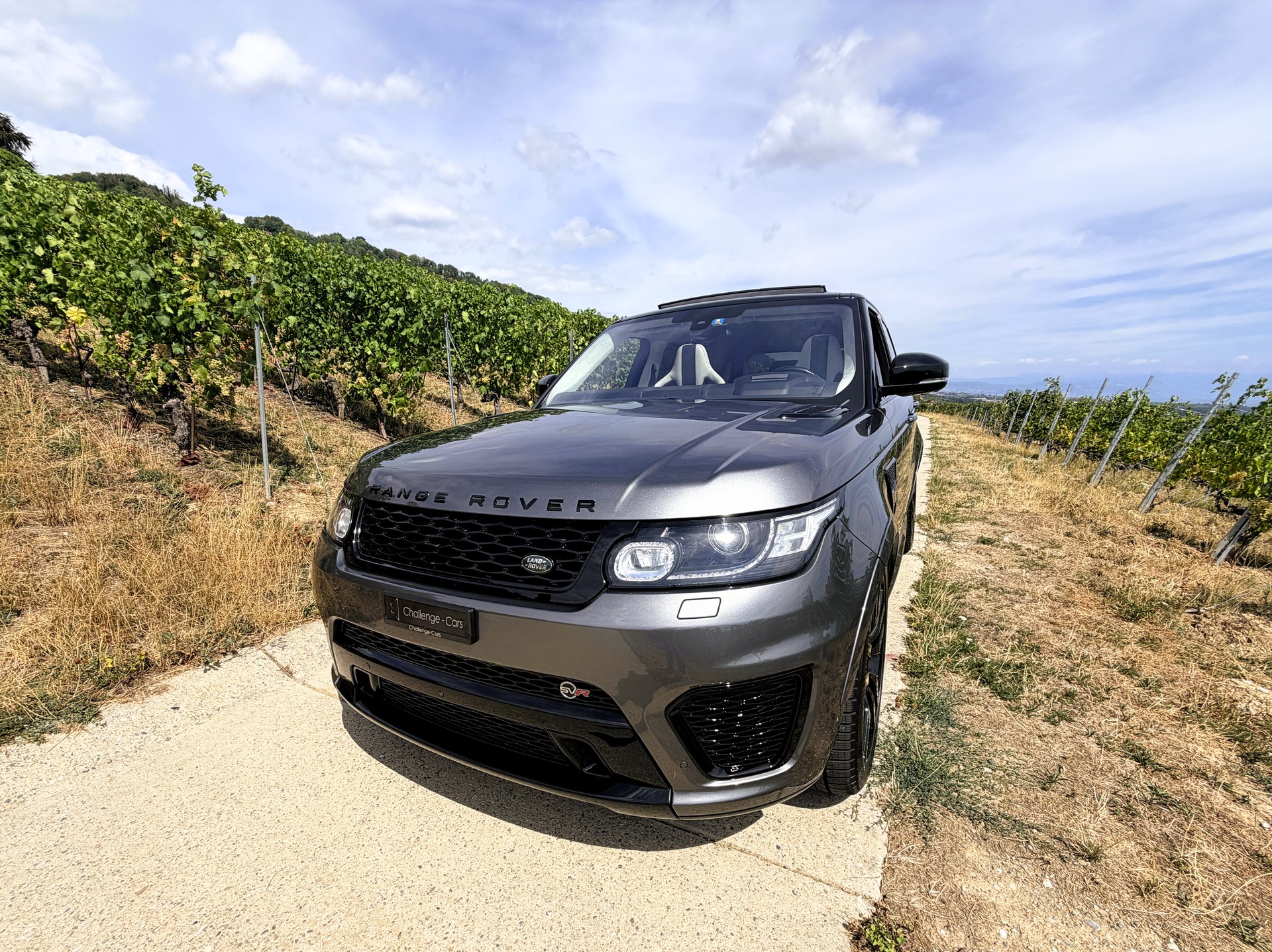 LAND ROVER Range Rover Sport 5.0 V8 SVR-image-1