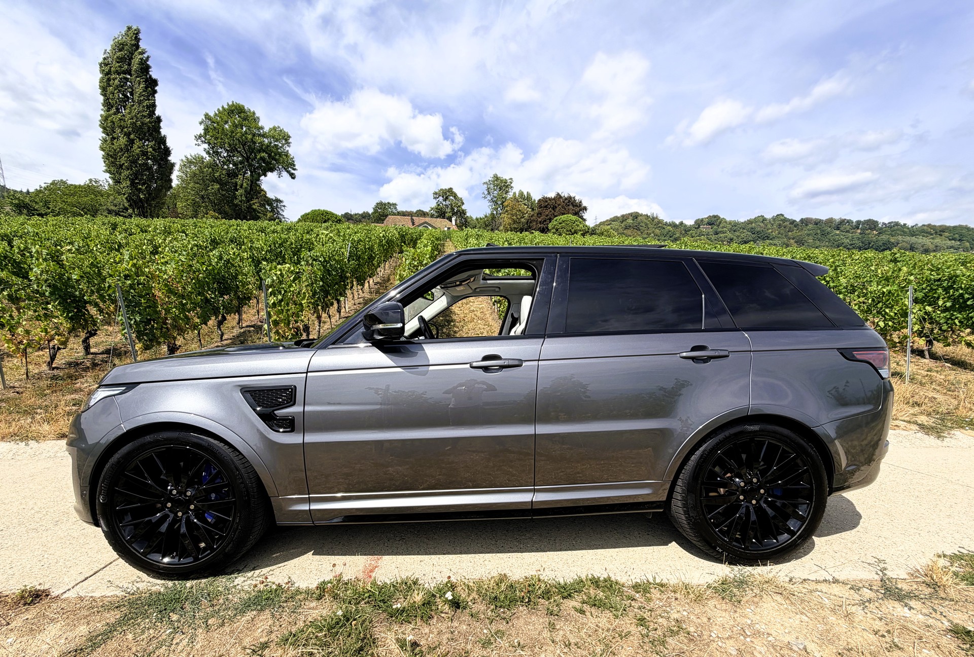 LAND ROVER Range Rover Sport 5.0 V8 SVR-image-12