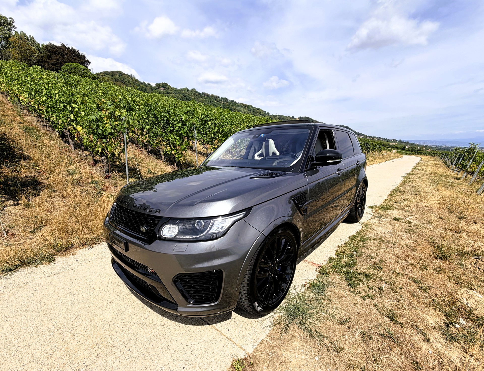 LAND ROVER Range Rover Sport 5.0 V8 SVR-image-0