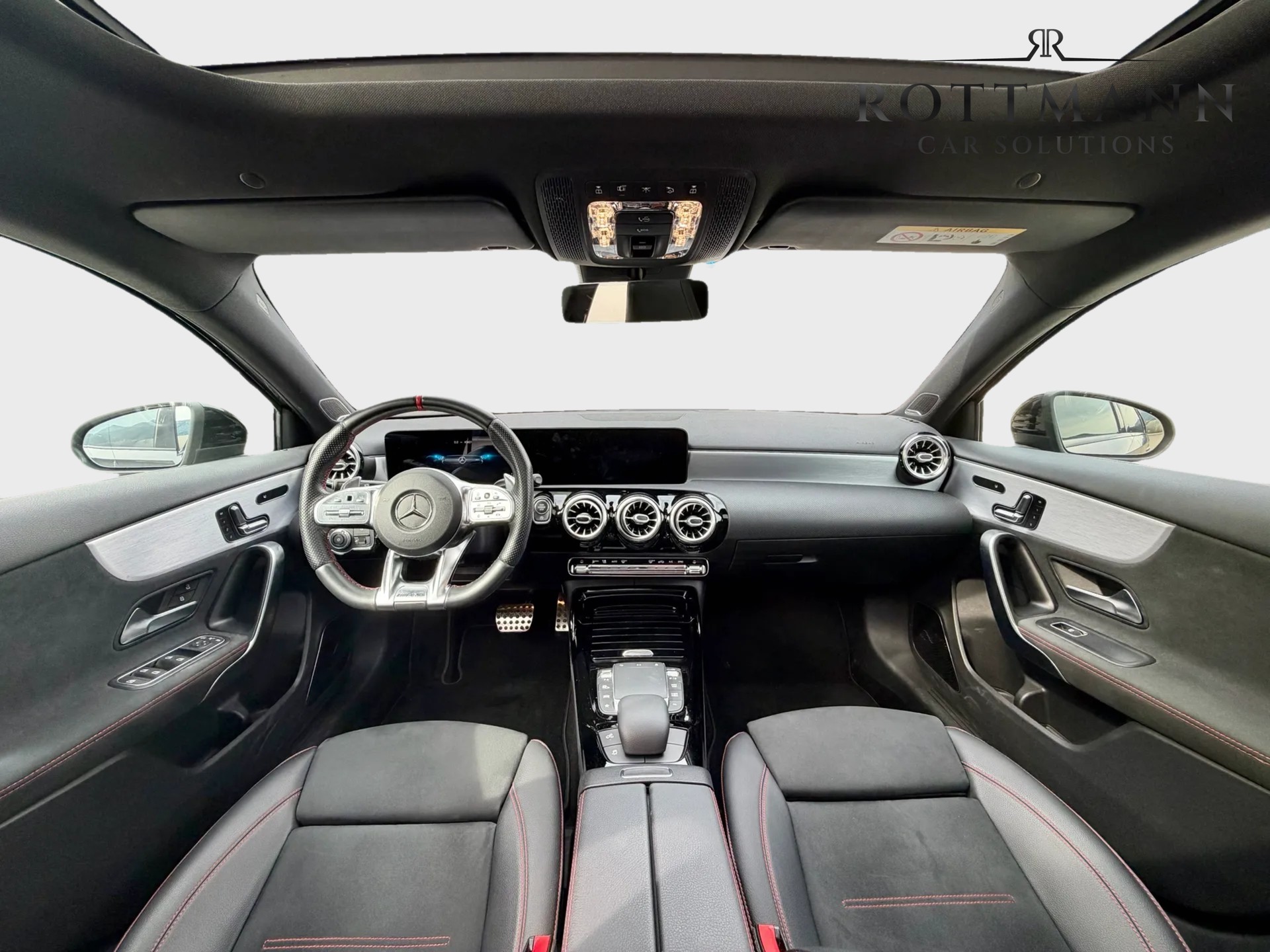 MERCEDES-BENZ A 35 AMG 4Matic Speedshift-image-10