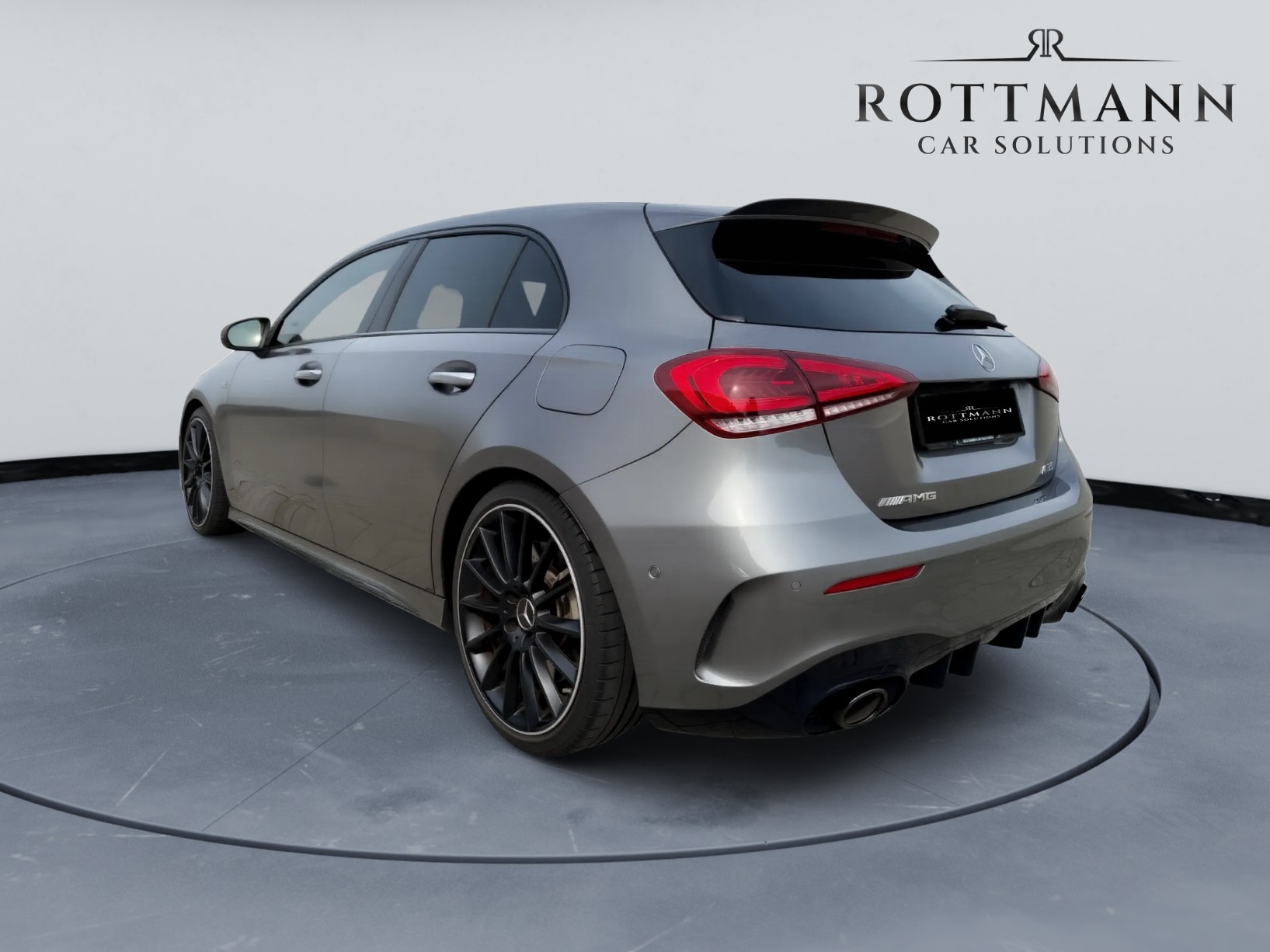 MERCEDES-BENZ A 35 AMG 4Matic Speedshift-image-7