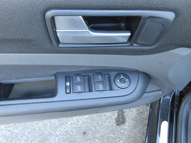 FORD Focus Coupé-Cabrio 1.6i 16V Ambiente-image-7