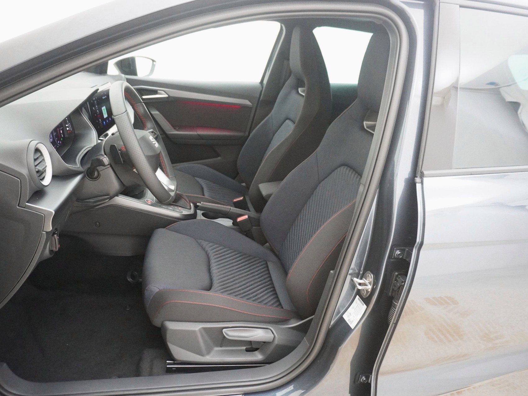 SEAT Ibiza 1.5 TSI FR DSG-image-12