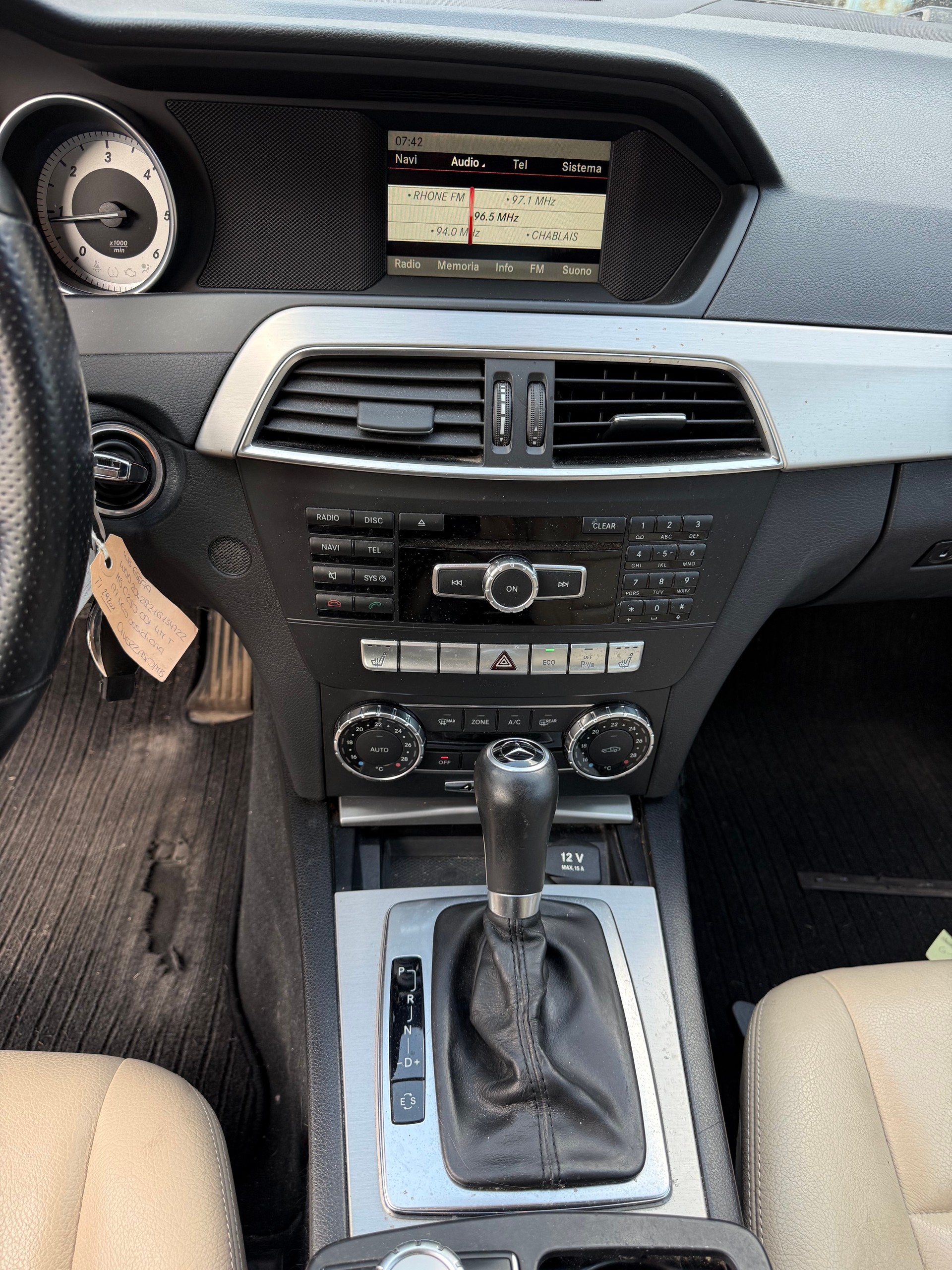 MERCEDES-BENZ C 250 CDI Avantgarde 4Matic 7G-Tronic-image-14