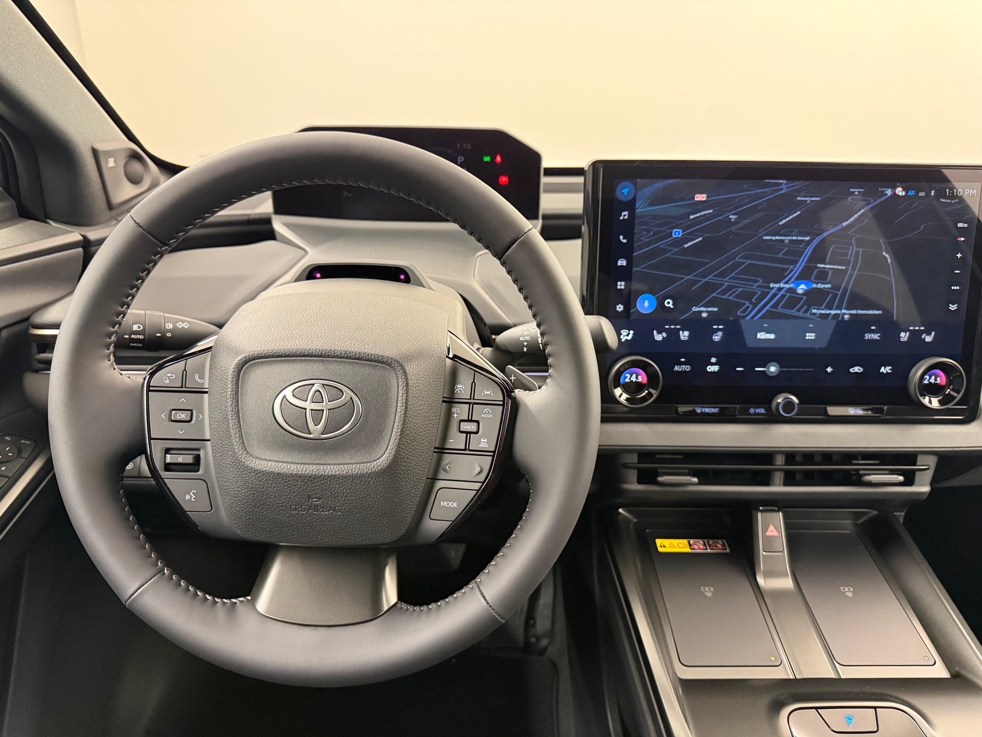 TOYOTA bZ4X Premium AWD-image-7