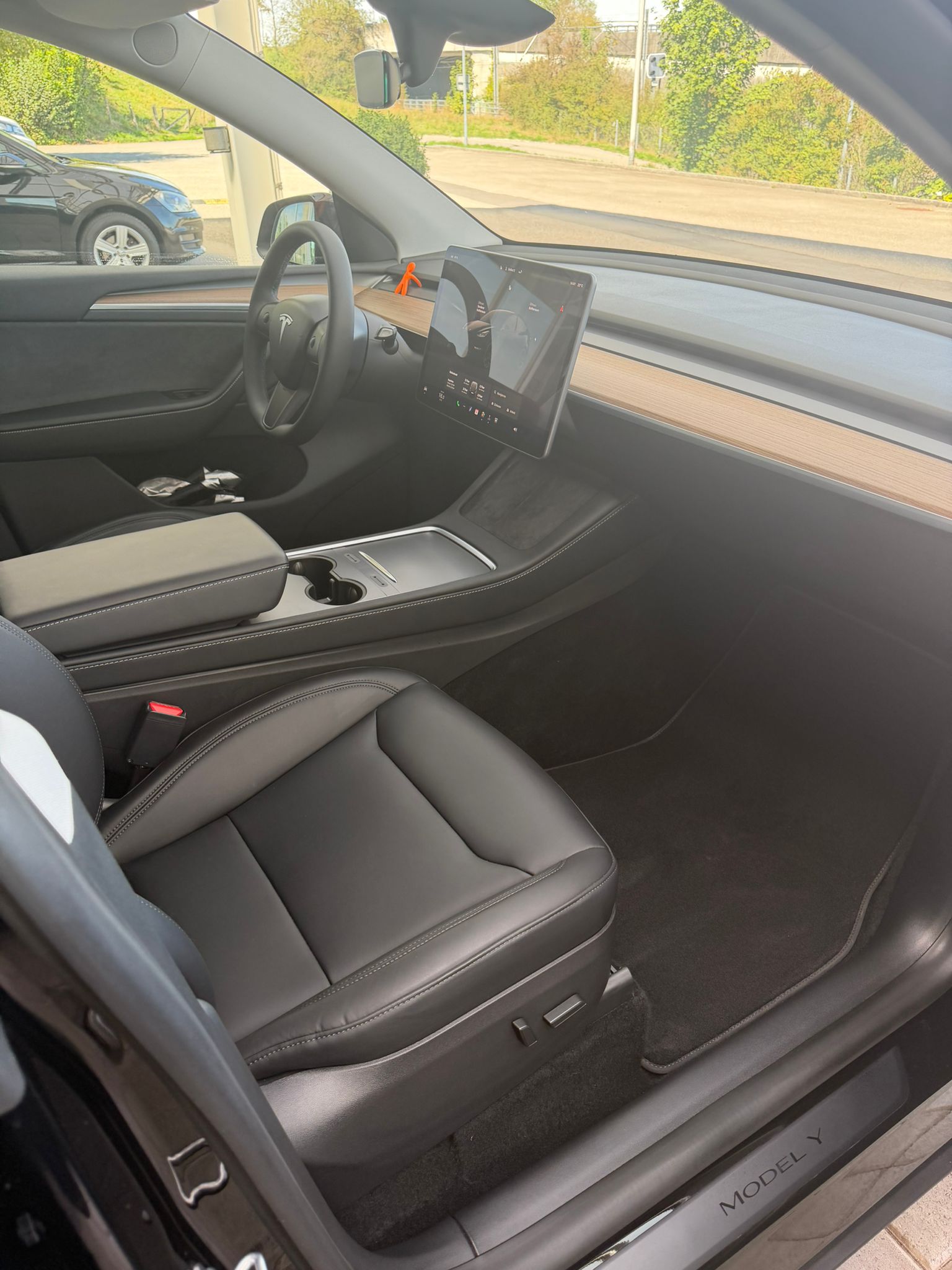 TESLA Model Y Performance-image-7