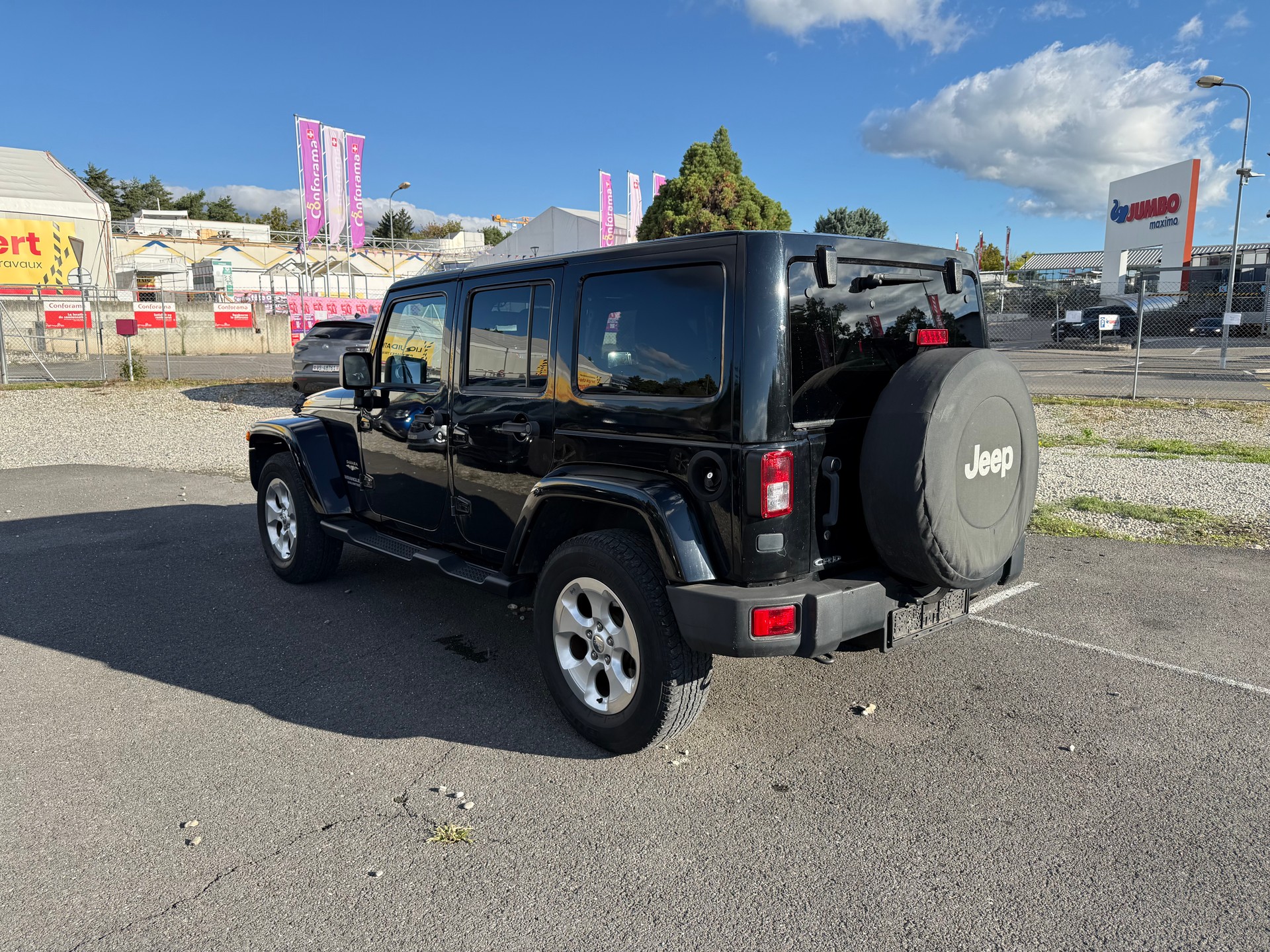 JEEP Wrangler 2.8CRD Unlimited Sahara Automatic-image-5