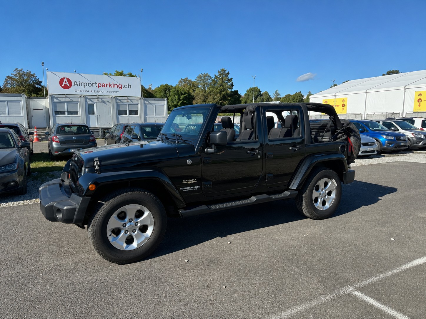 JEEP Wrangler 2.8CRD Unlimited Sahara Automatic-image-2