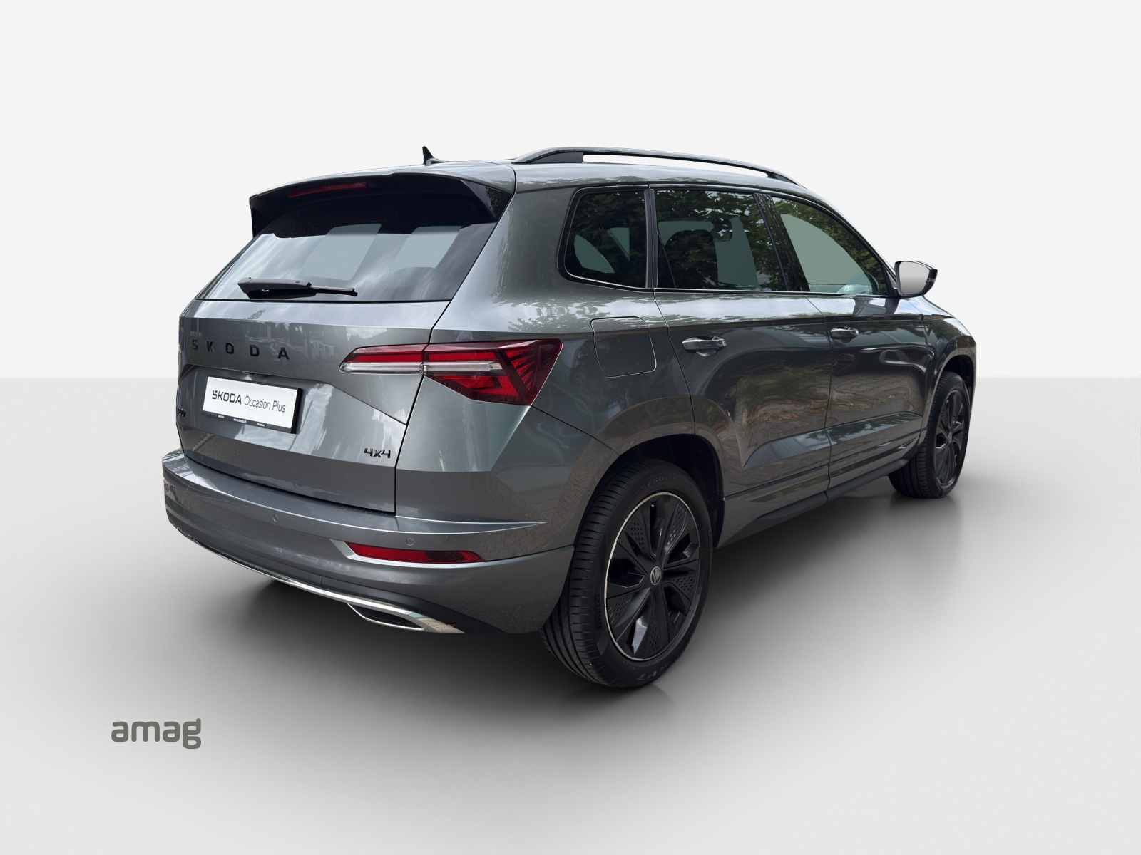 SKODA Karoq 2.0 TSI SportLine 4x4 DSG-image-4