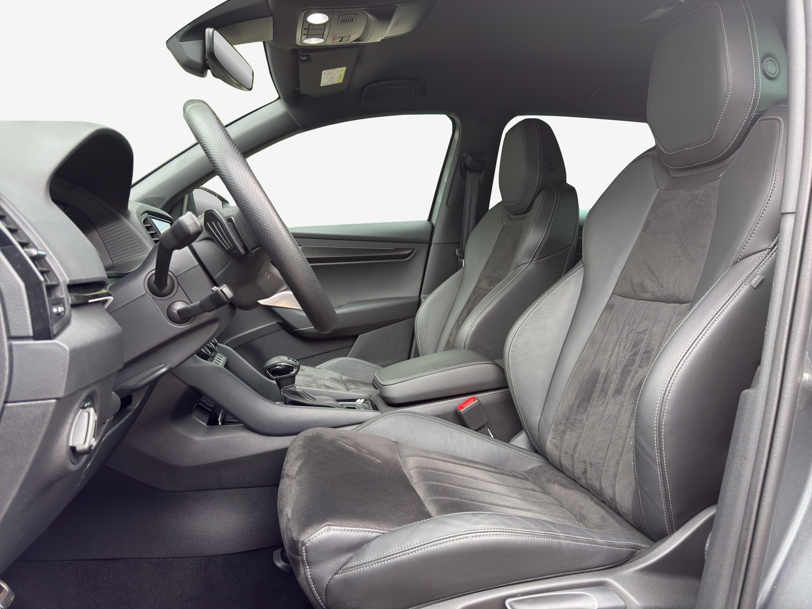 SKODA Karoq 2.0 TSI SportLine 4x4 DSG-image-7