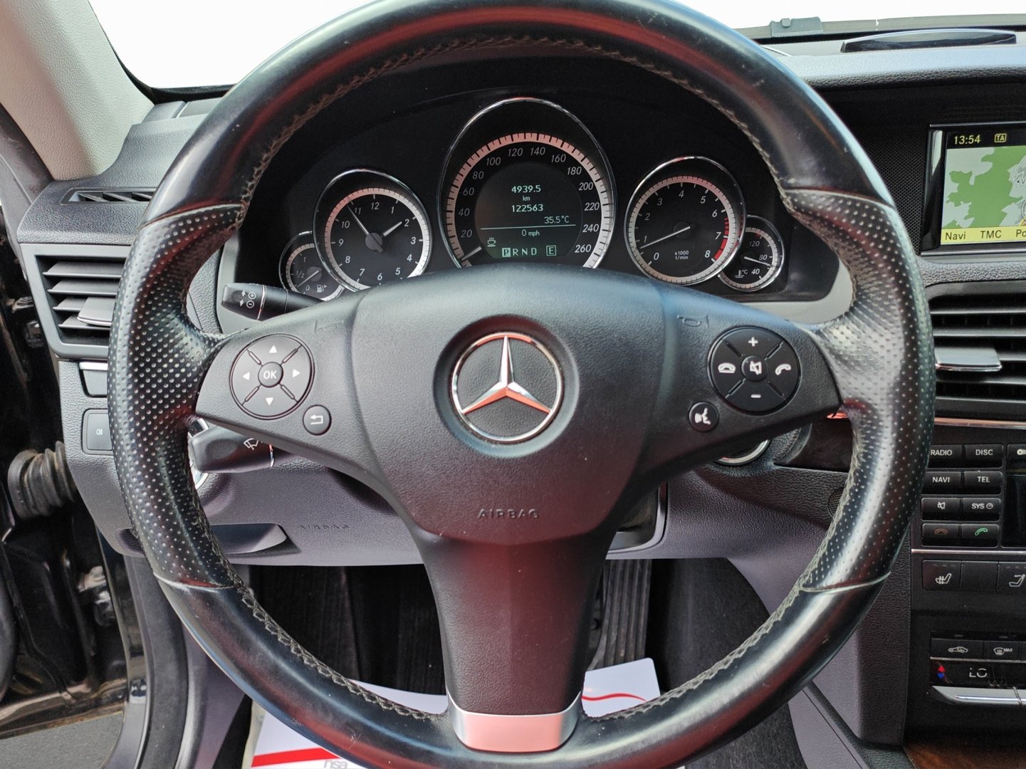 MERCEDES-BENZ E 350 CGI BlueEfficiency 7G-Tronic – 292 ch – Cuir, GPS, capote élec. [Expertisé + Garantie 12 mois]-image-10