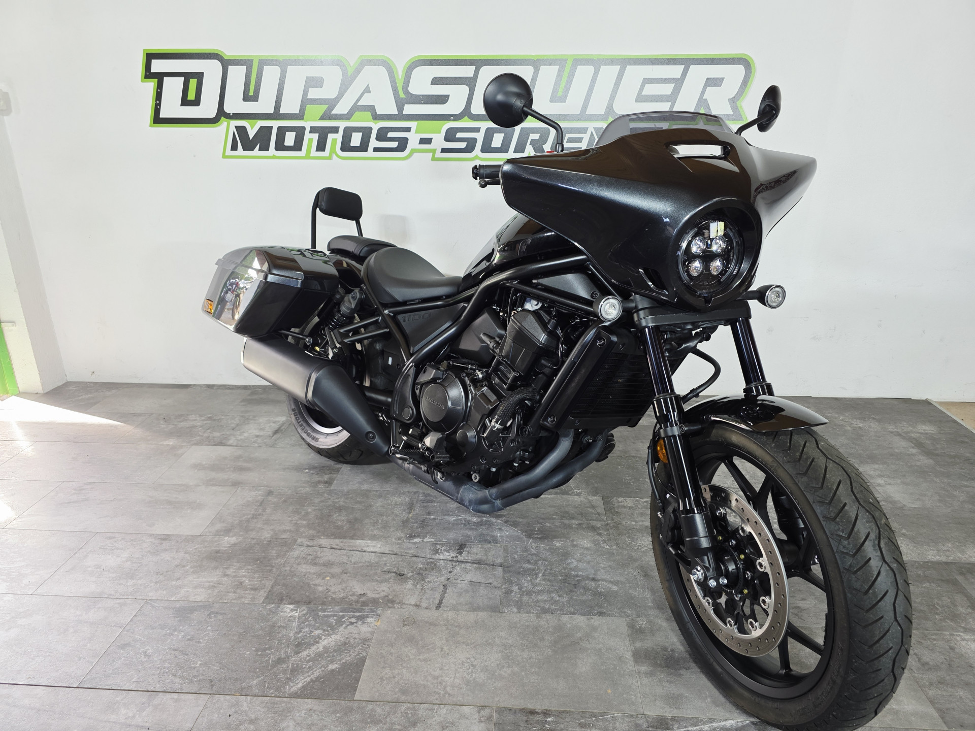 HONDA CMX 1100 Rebel Touring-showroom-element-1