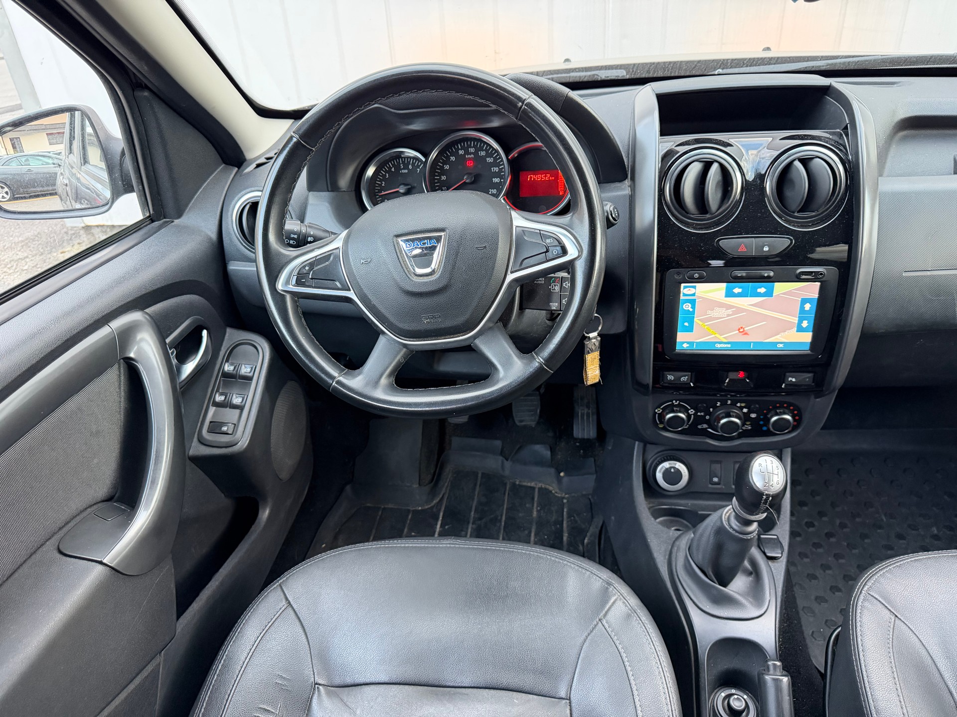 DACIA Duster 1.5 dCi Unlimited 4x4-image-7